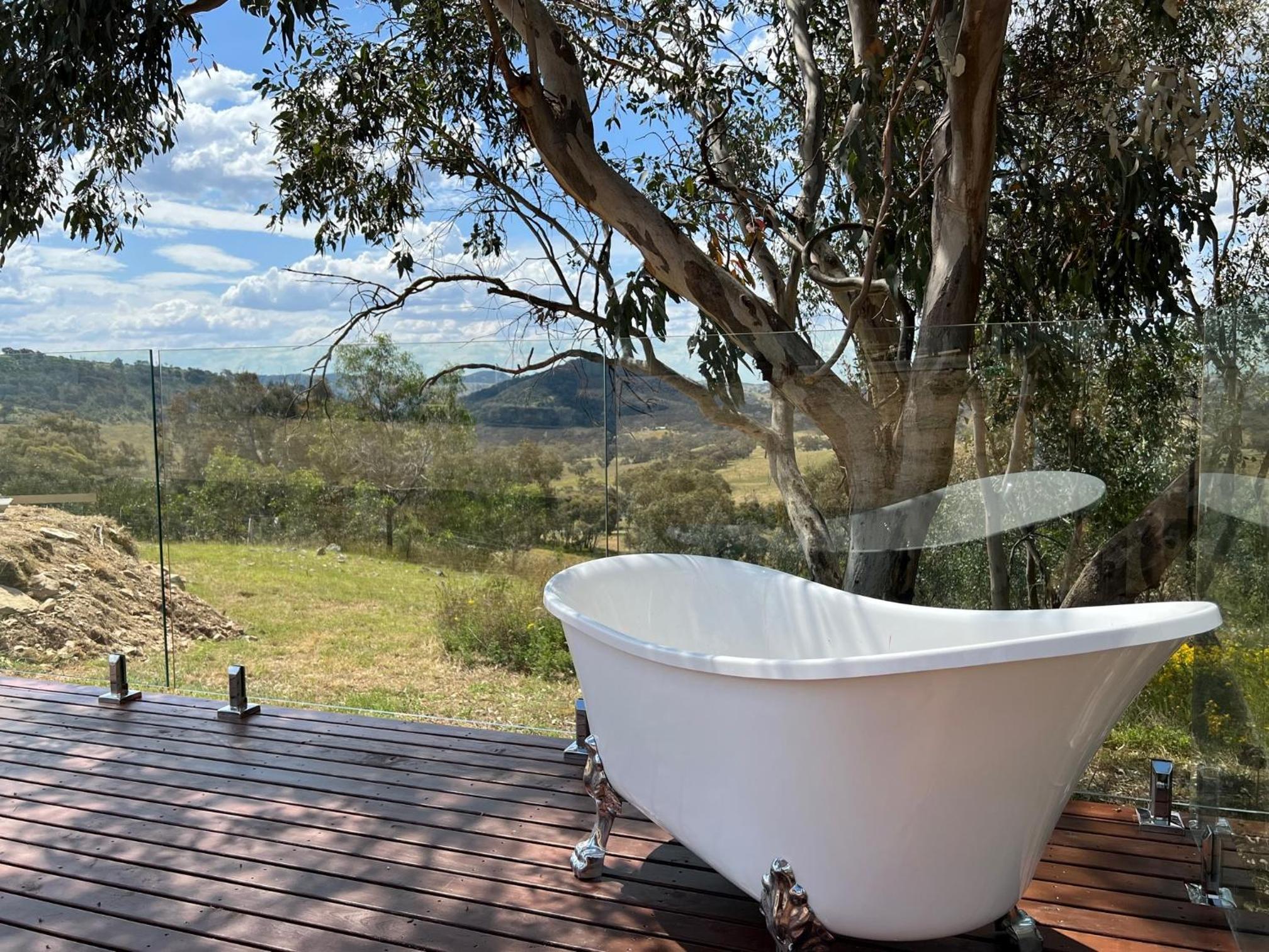 Sunstone - 2 Bed Eco Cabin - Kundalini Lodge