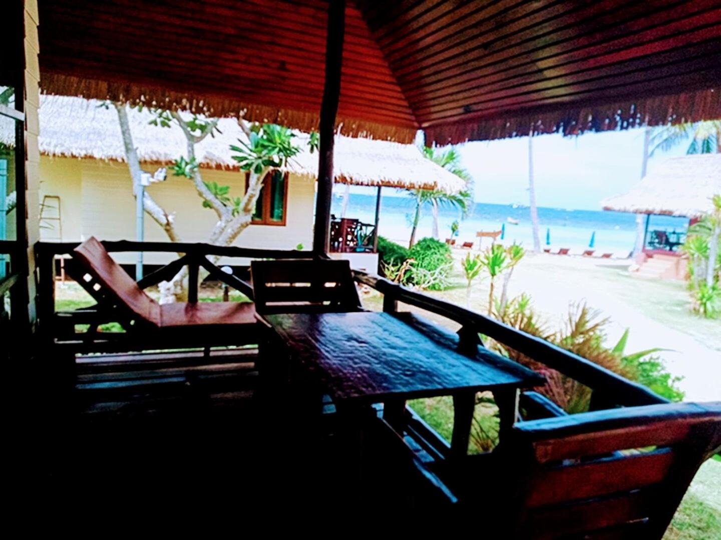 Bow Thong Beach Resort
