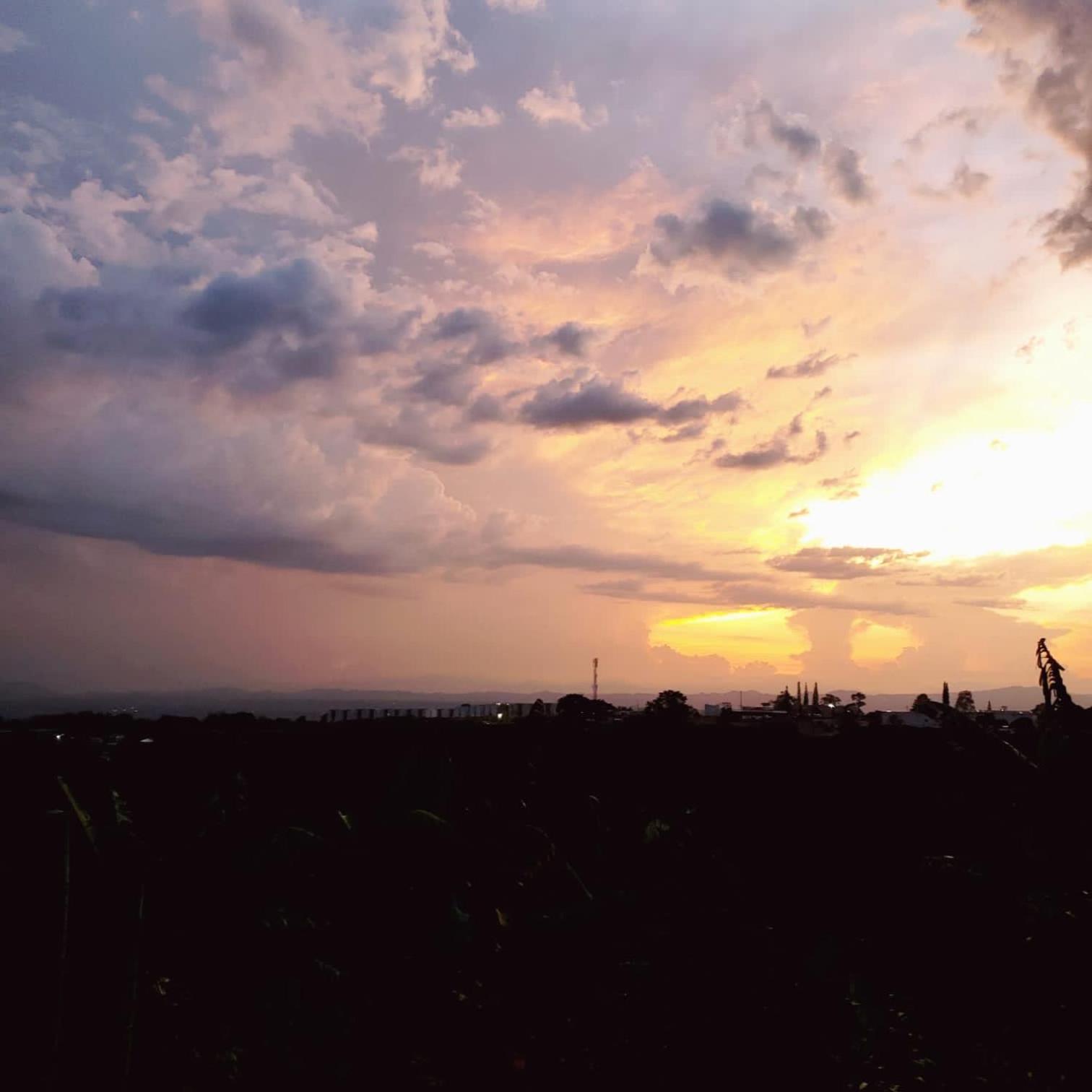 Happy Glamping Quindio - Tipo Domo Traslúcido