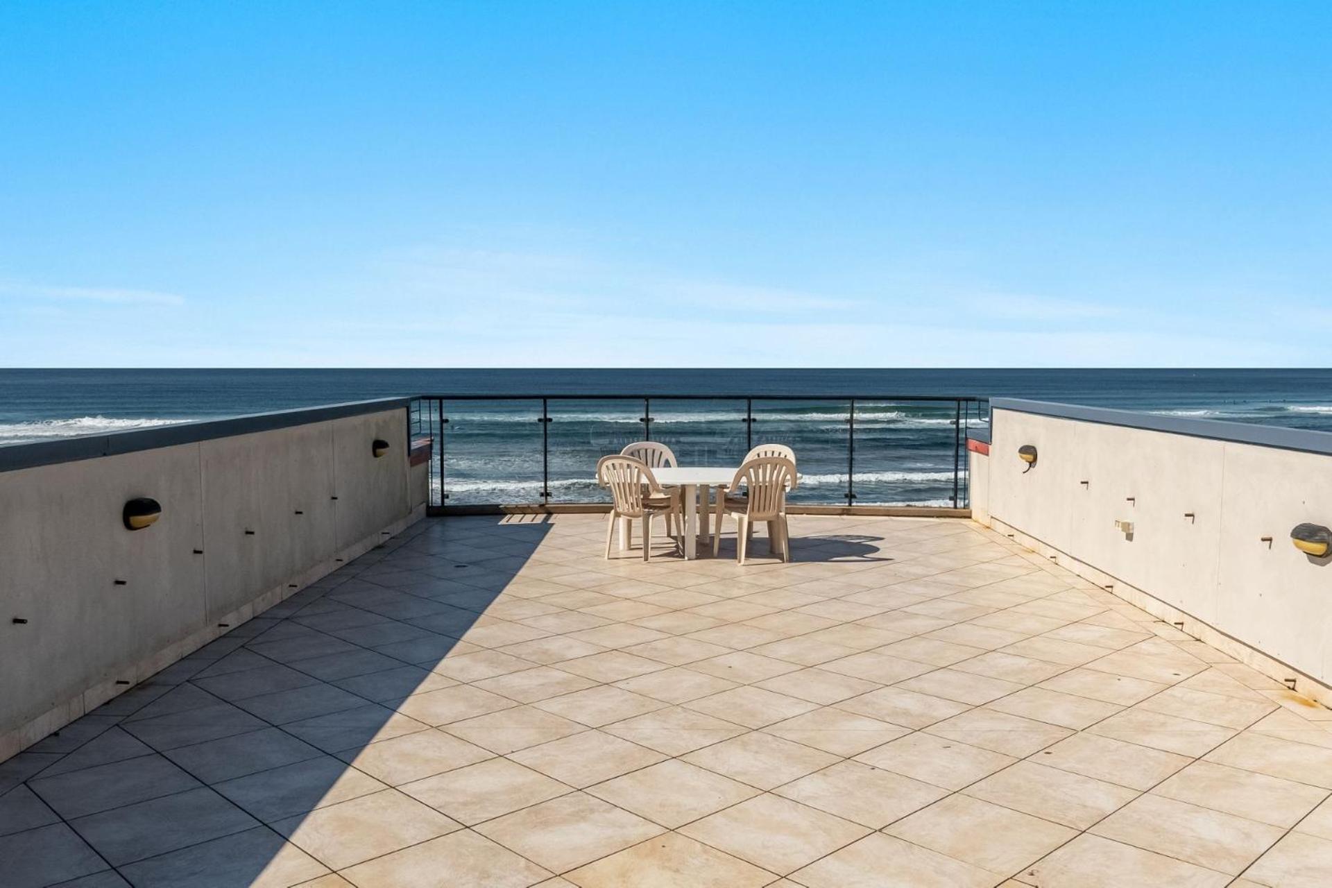 Lennox on the Beach 1 - Beachfront