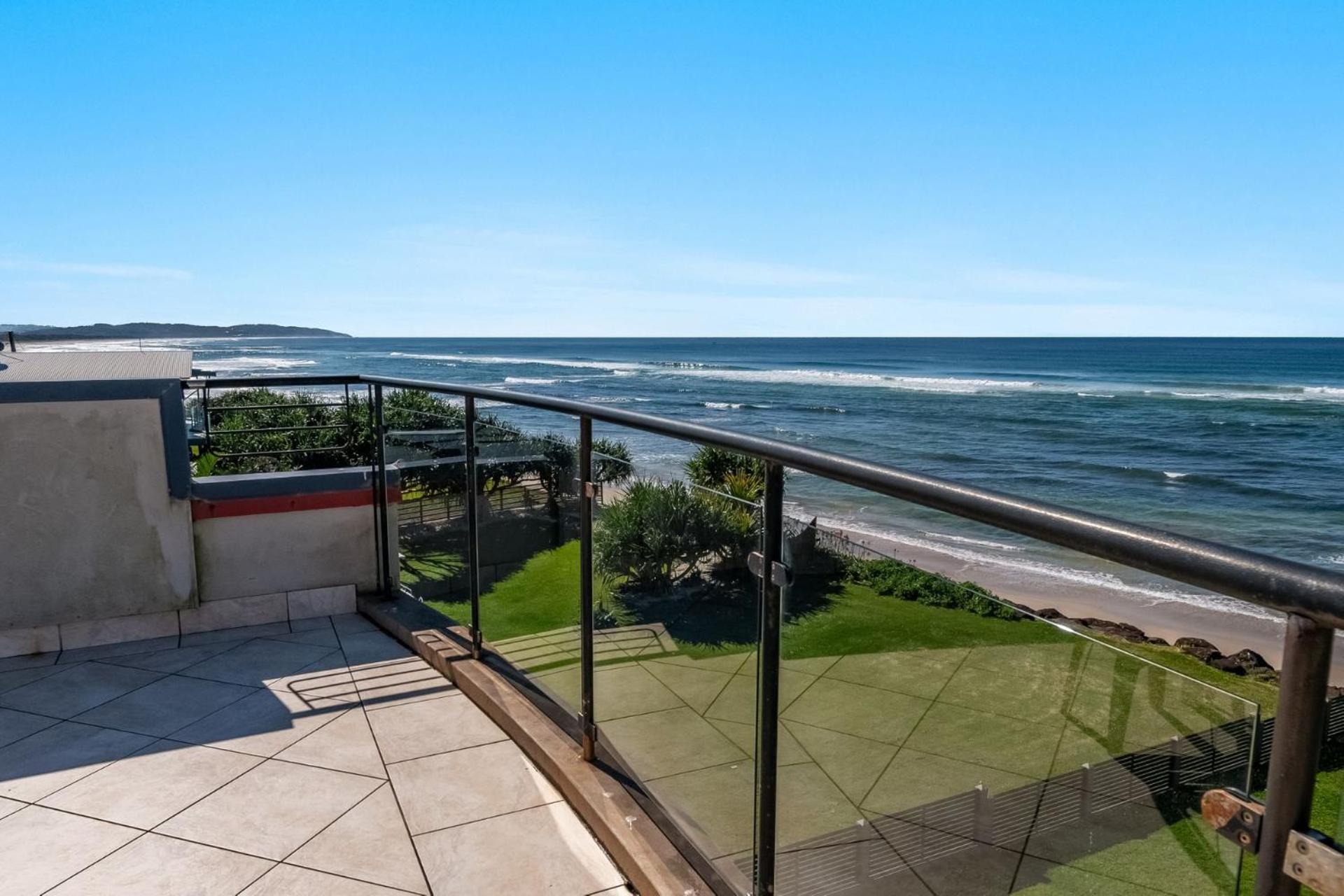 Lennox on the Beach 1 - Beachfront