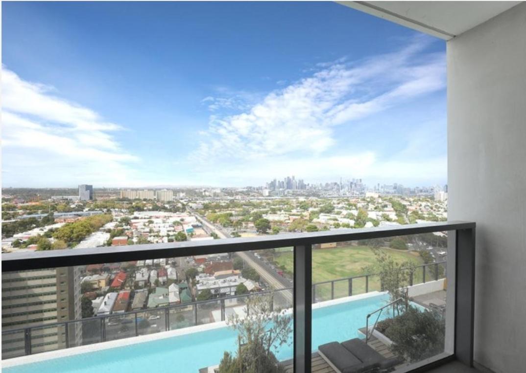 1 BEDROOM STUNNING VIEW APARTMENT