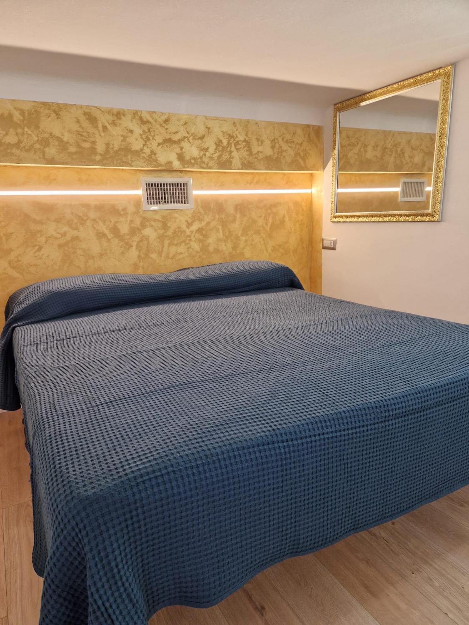 n&ghomesweethome Van Gogh Elegante e confortevole casa vacanze