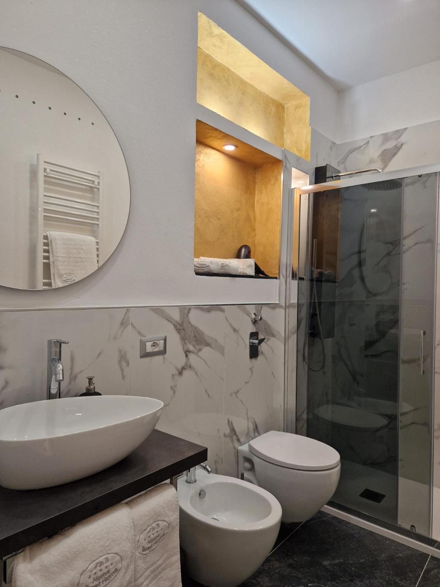 n&ghomesweethome Van Gogh Elegante e confortevole casa vacanze