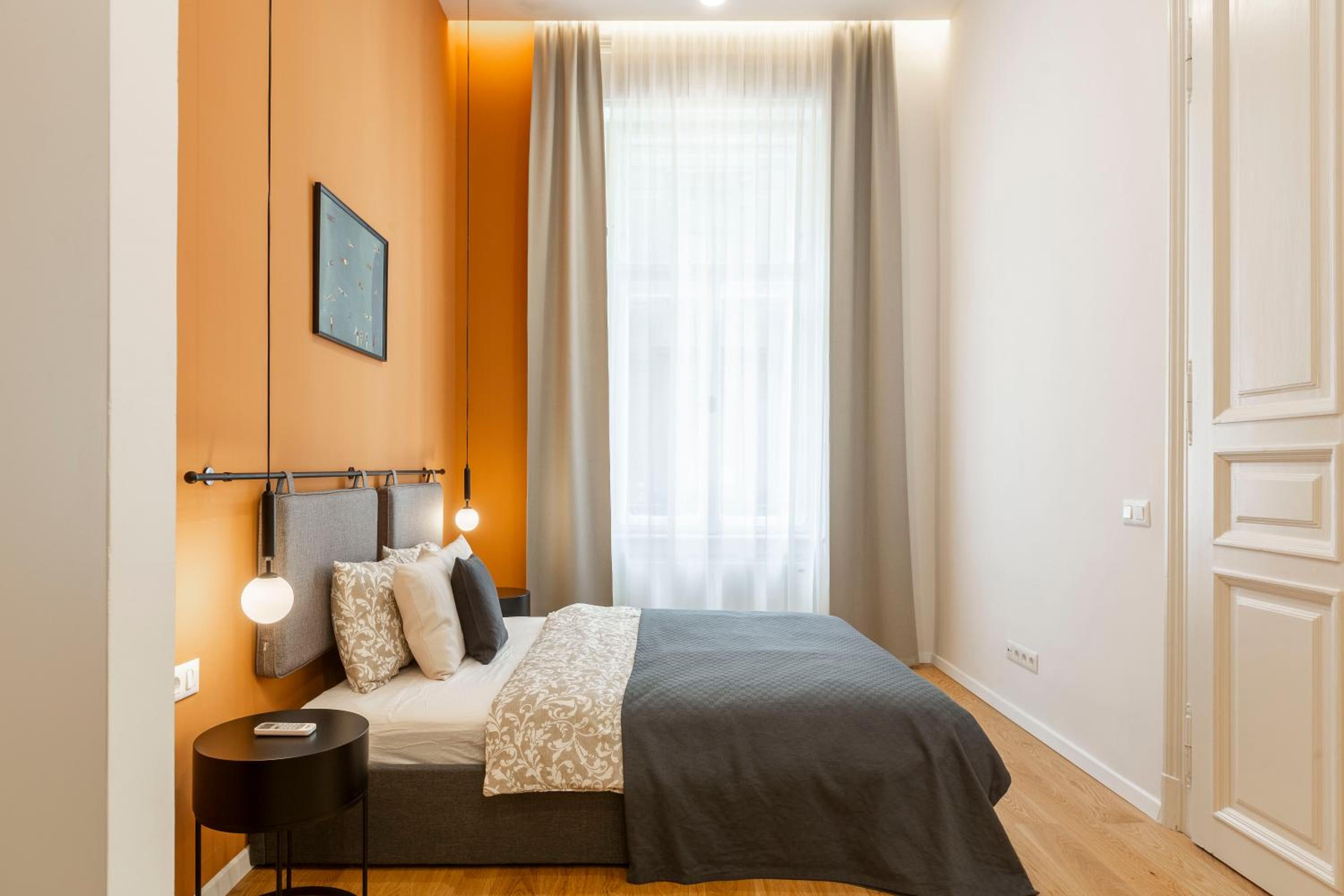 Luxurious Minimalist Residence with Sauna by Prestige Homes view 5