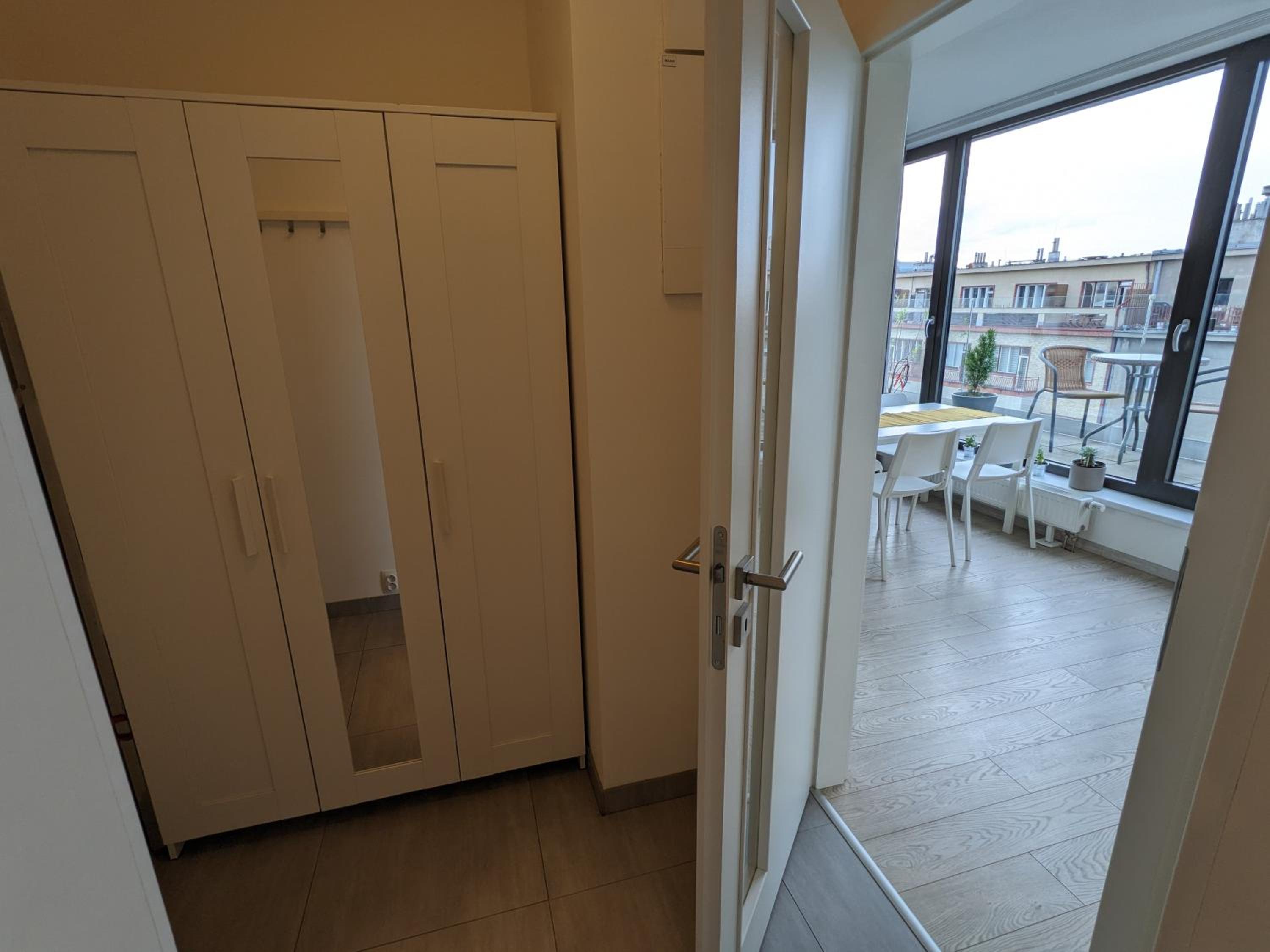 Cozy Apartment with Big Terrace in Central Prague - Karlín