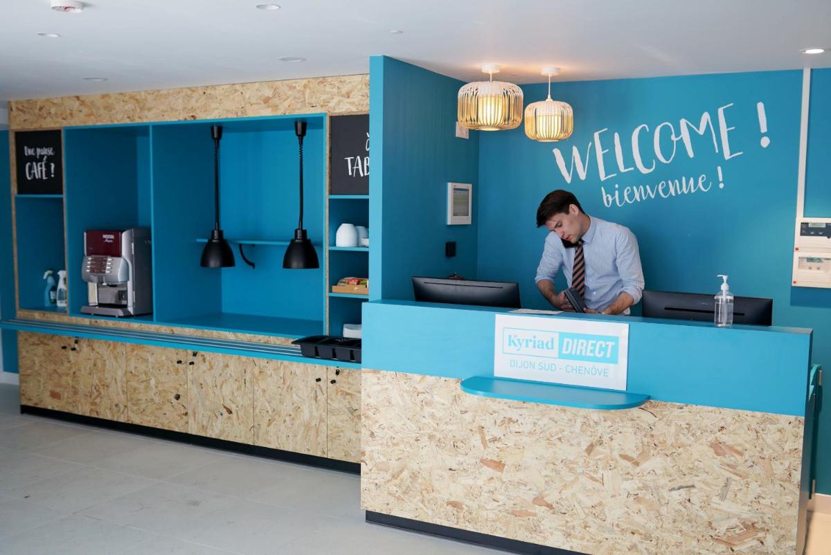 hotel reception