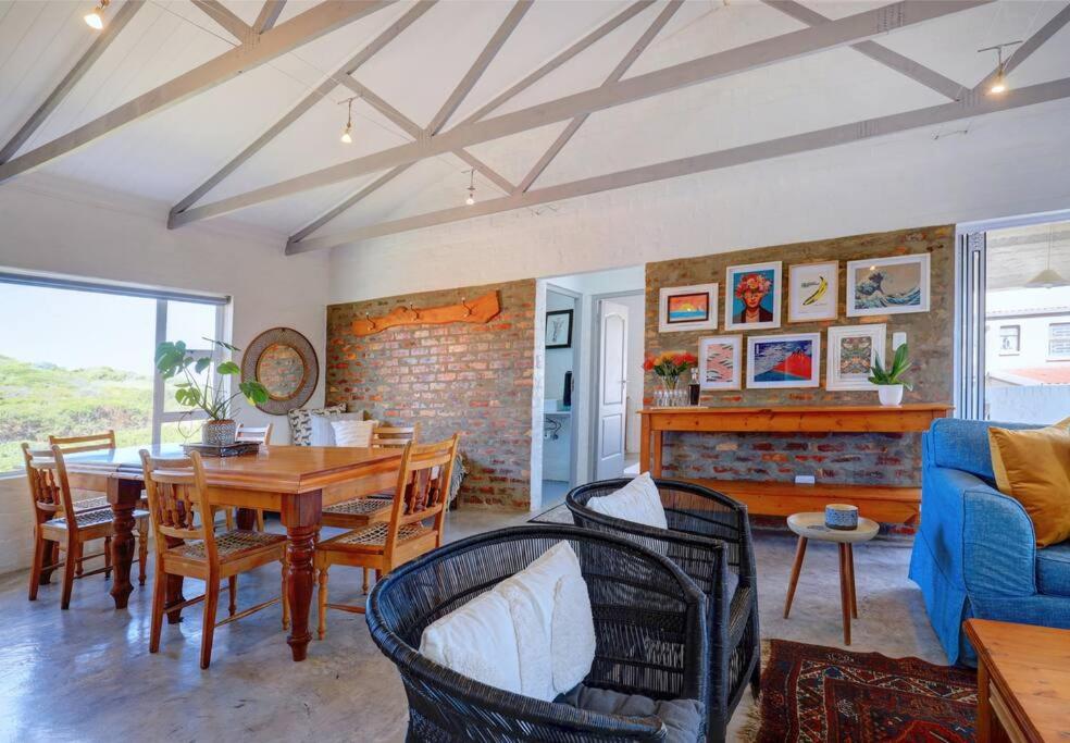 Jolie Beach Apartment
