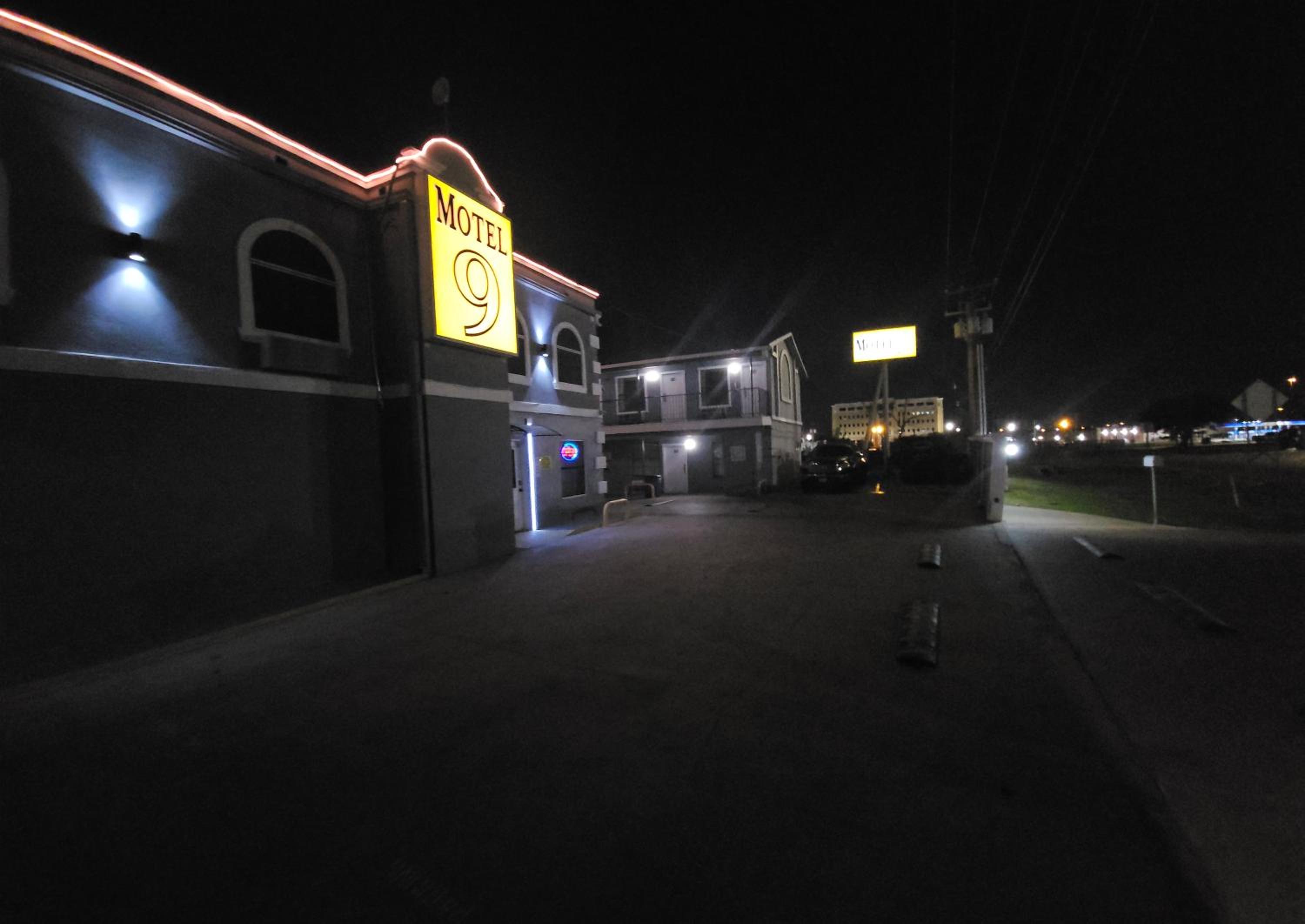 Motel 9 view 4