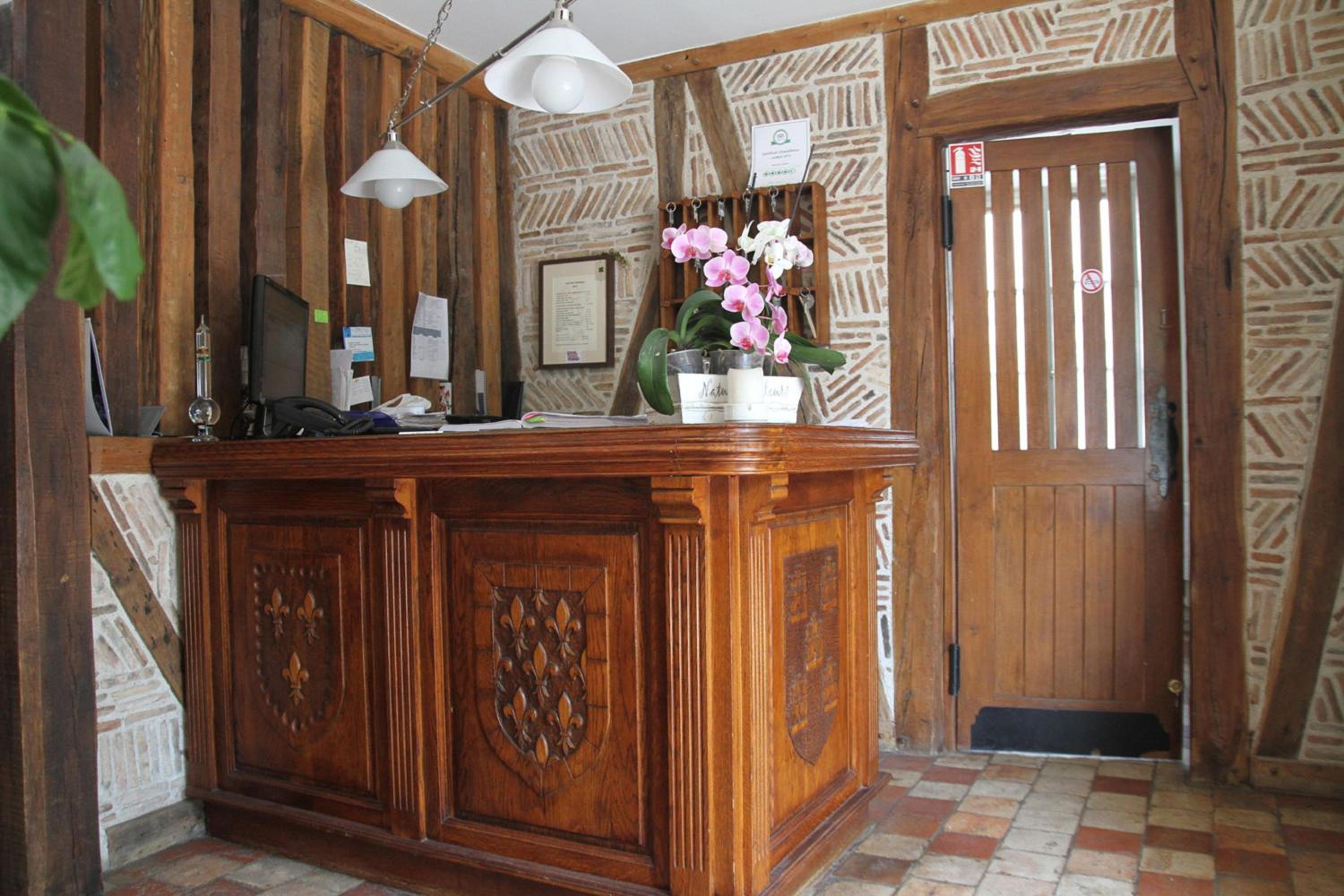 Logis Hotel Relais de la Mothe - Property Image 10