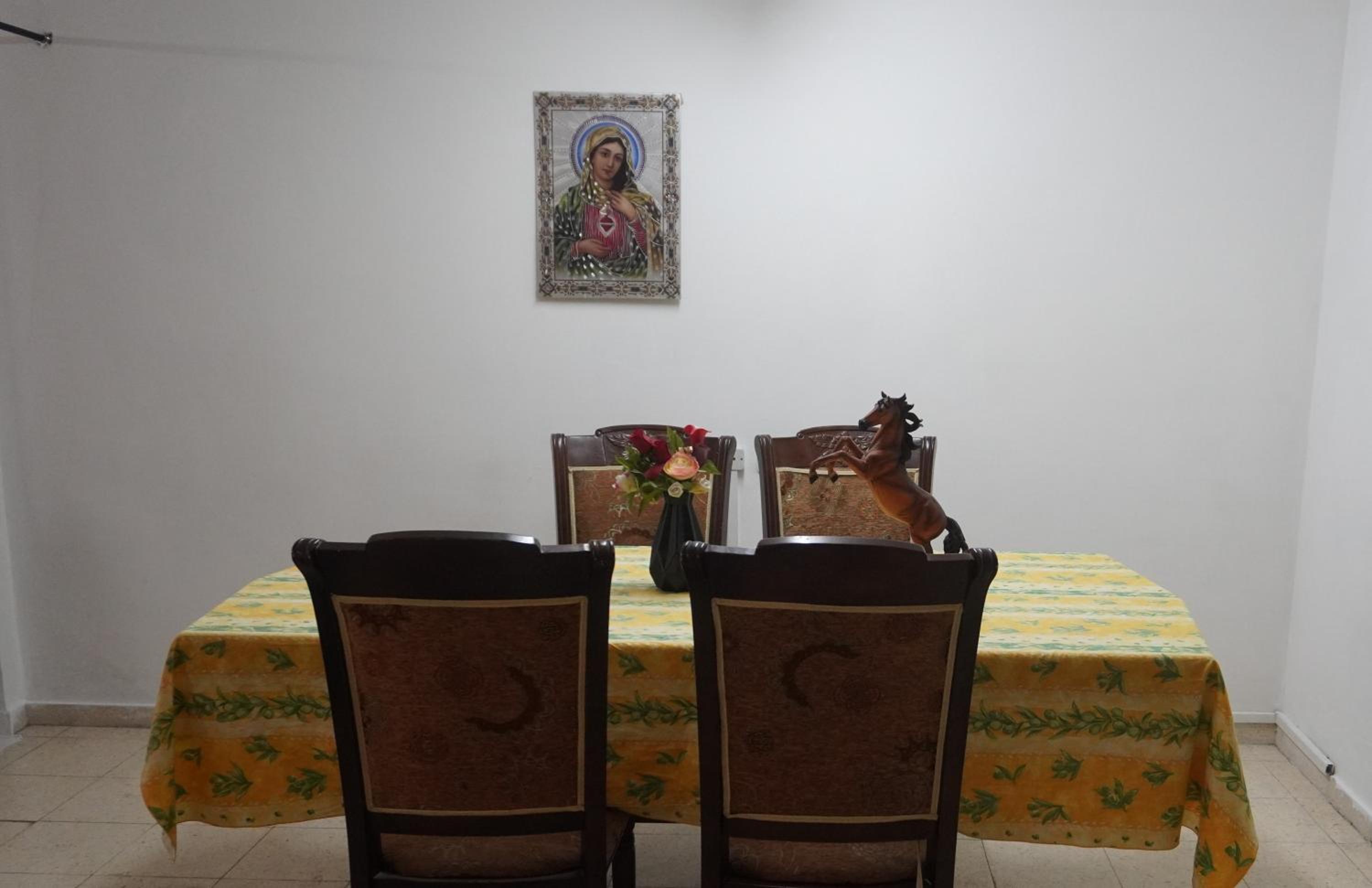 Lovely Lama Family House view 4
