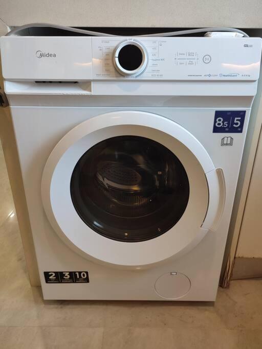 Cosy Unit 5 min walk KL Pavilion KLCC by Elefen Homestay