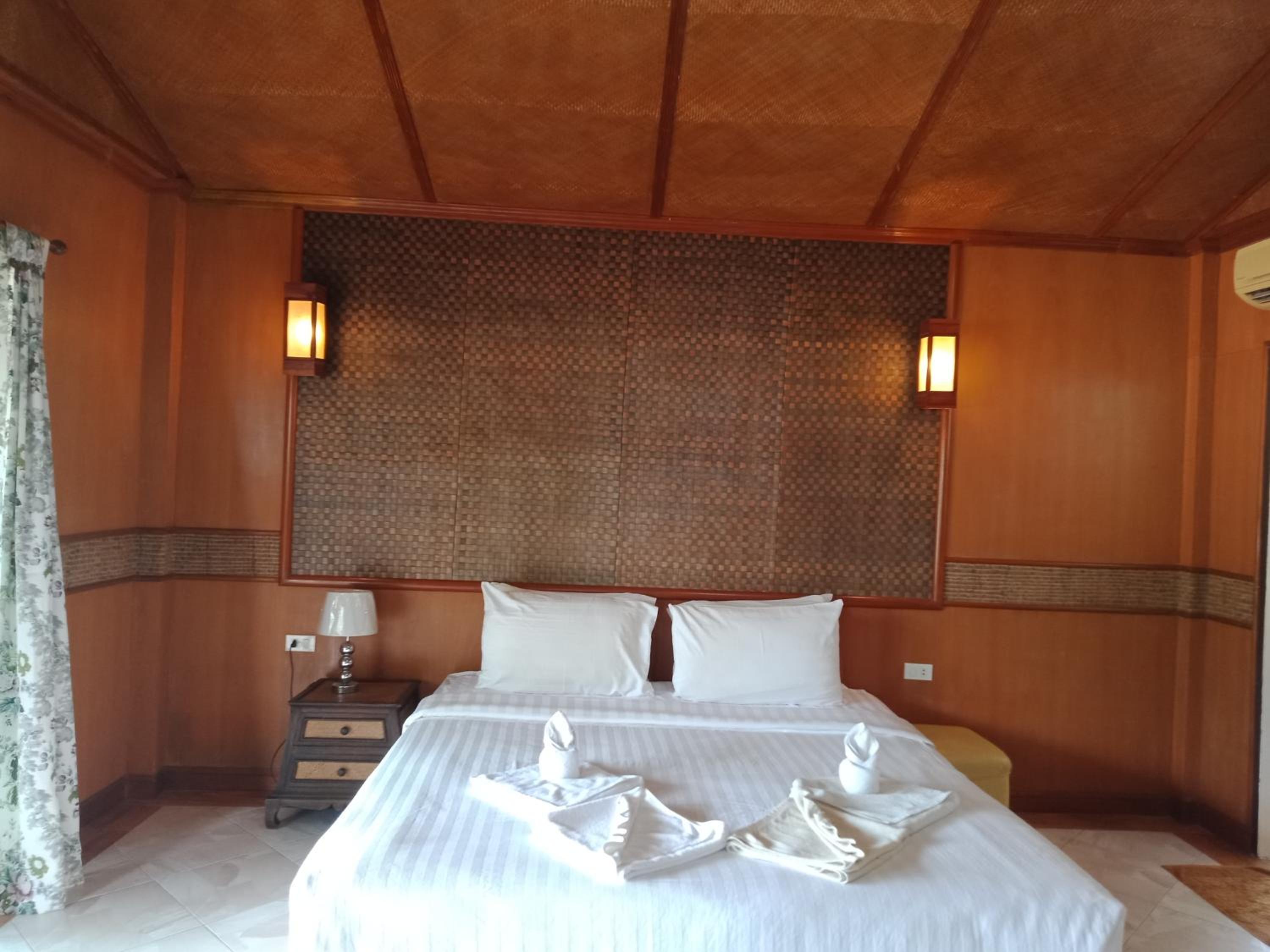 Bow Thong Beach Resort