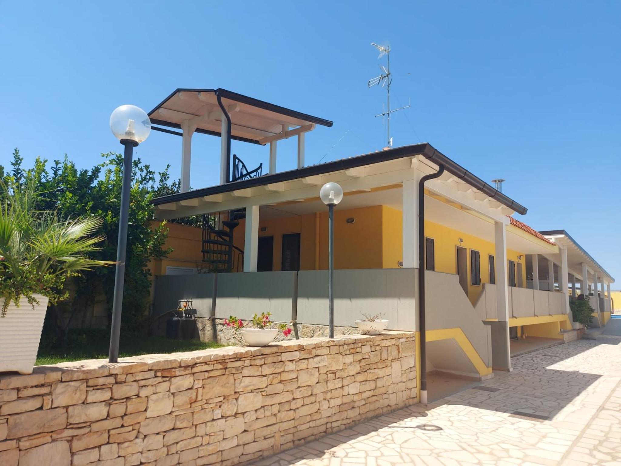 B&B FreeZone
