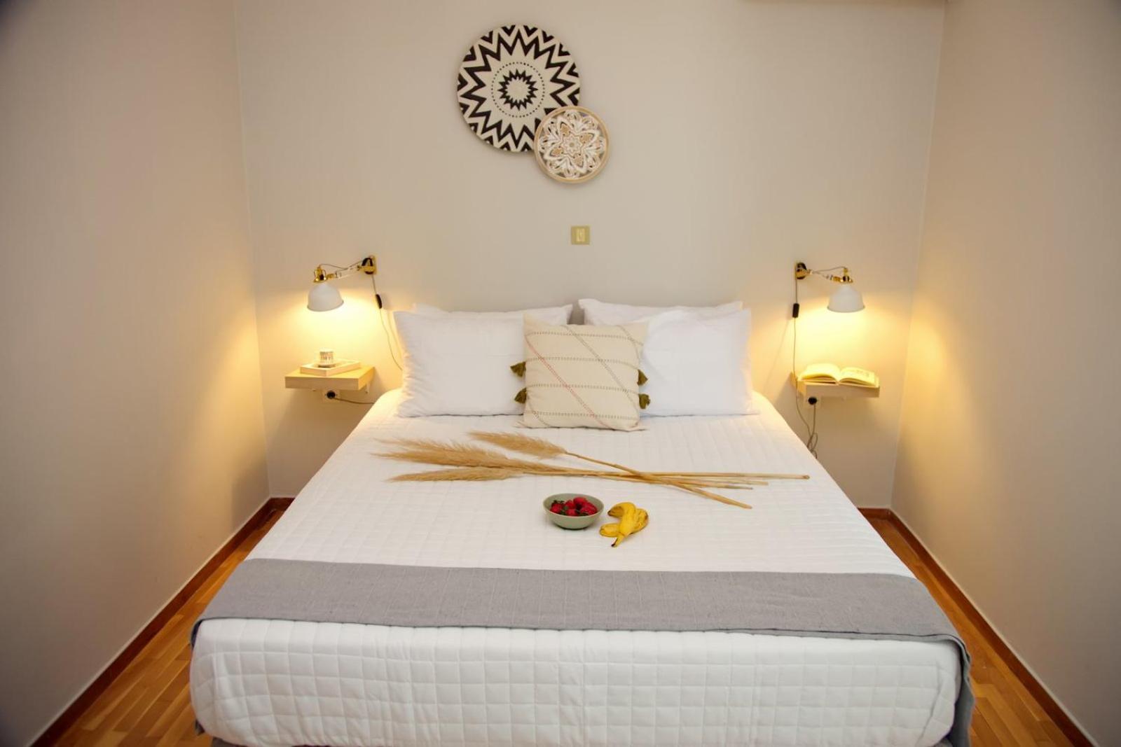Aroura Homes 2BR Central Balcony Apt Metro