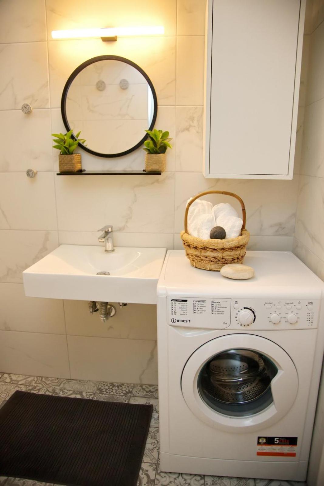 Aroura Homes 2BR Central Balcony Apt Metro