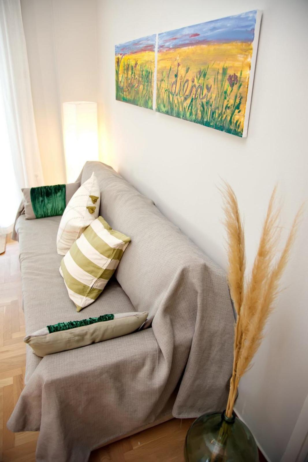 Aroura Homes 2BR Central Balcony Apt Metro