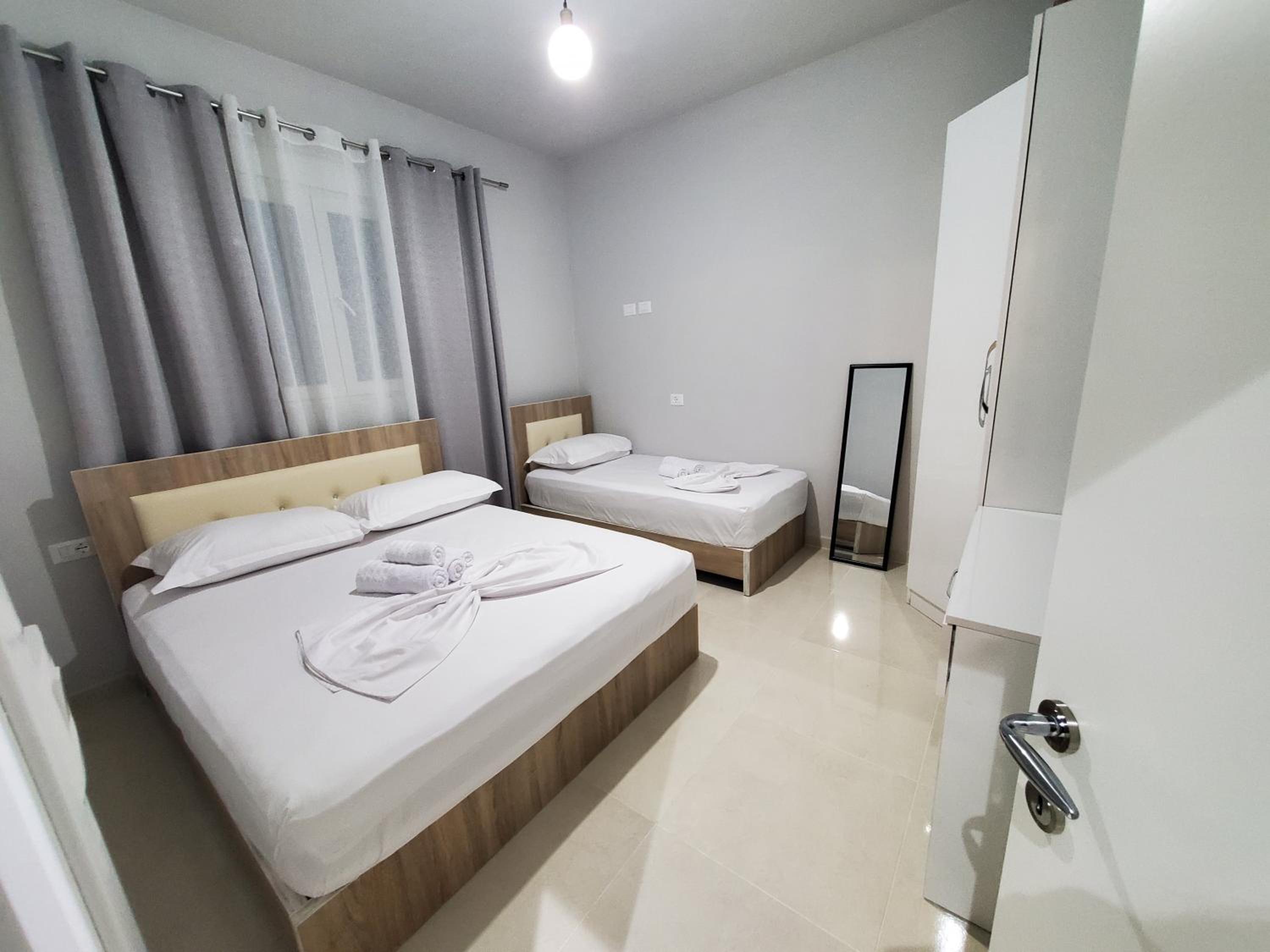 Twins Apartment photo 5