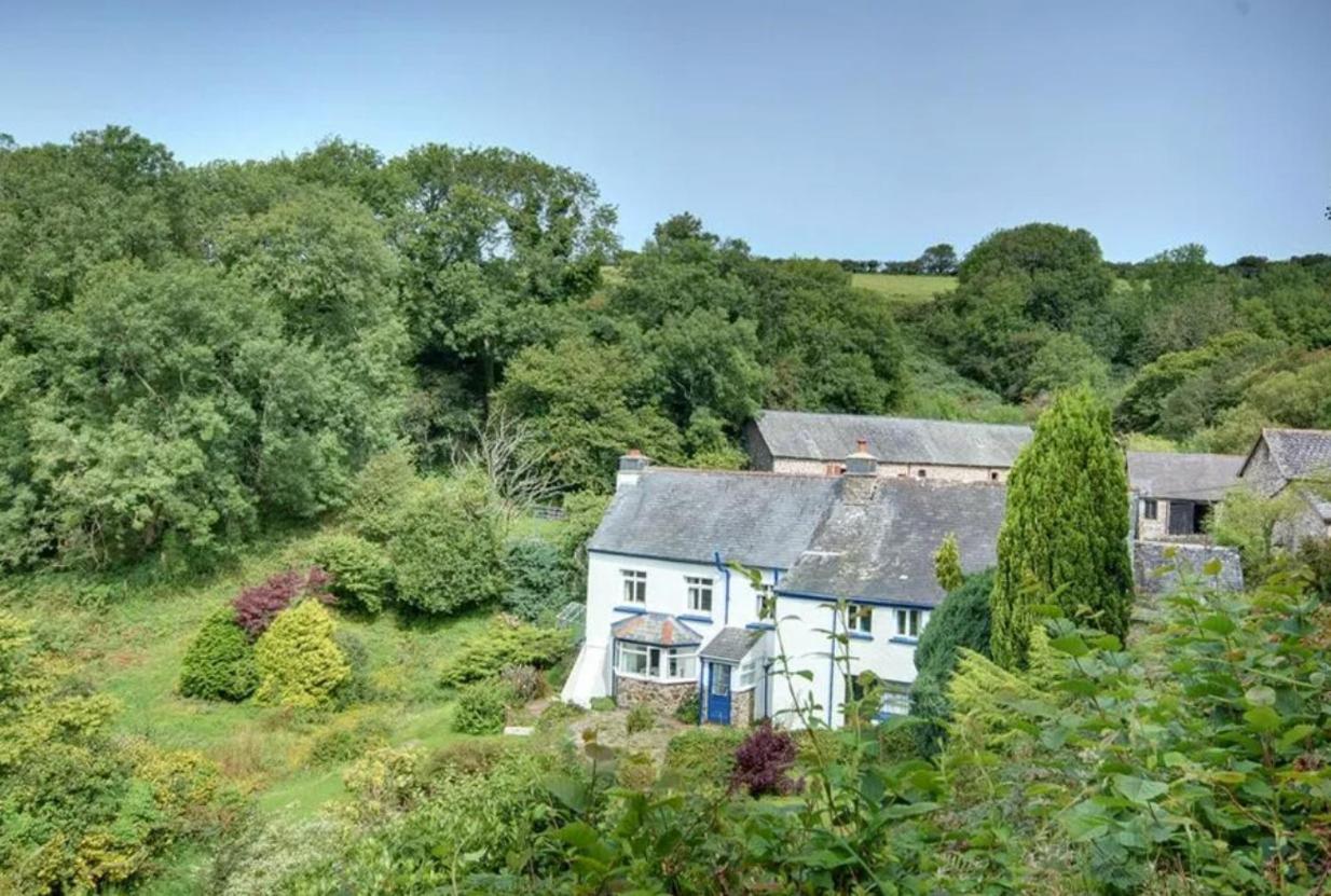 2 bed rural retreat nestled in the heart of Exmoor view 4