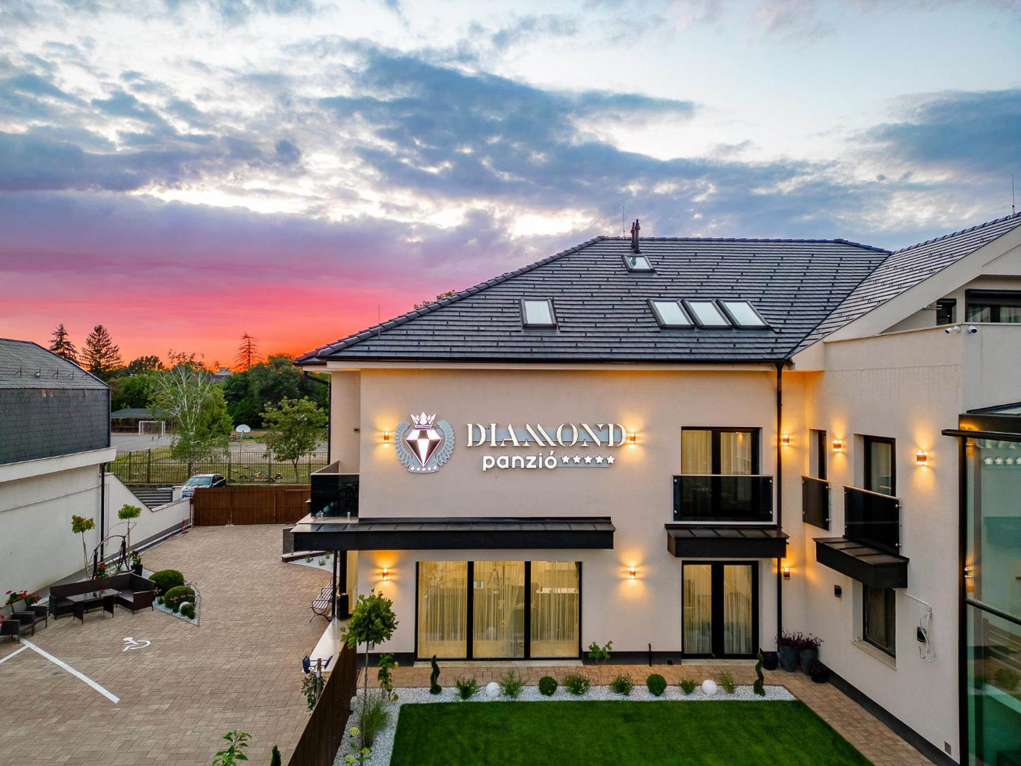 Diamond Panzió