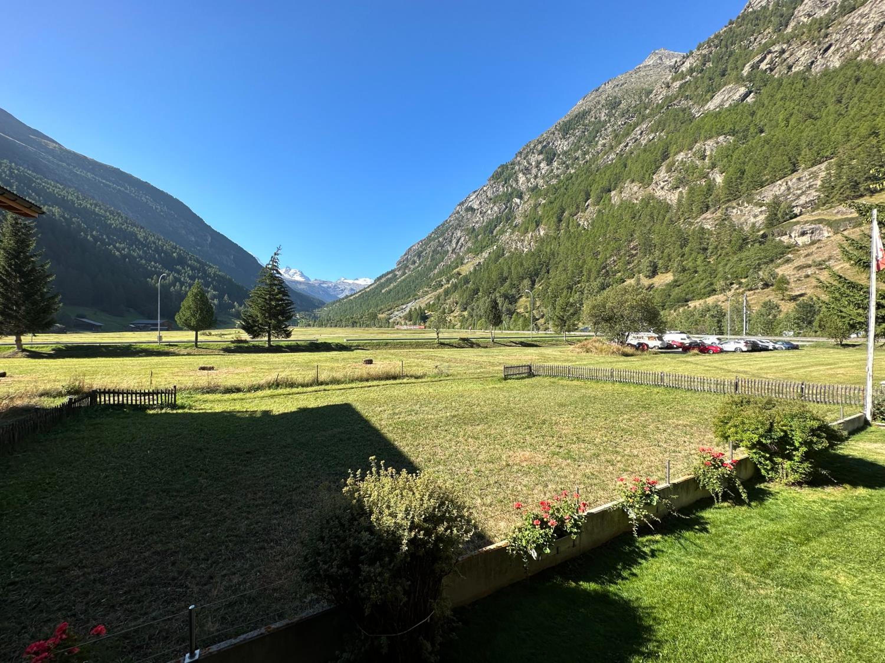 Enjoy the View Apartment Close to Zermatt with Parking