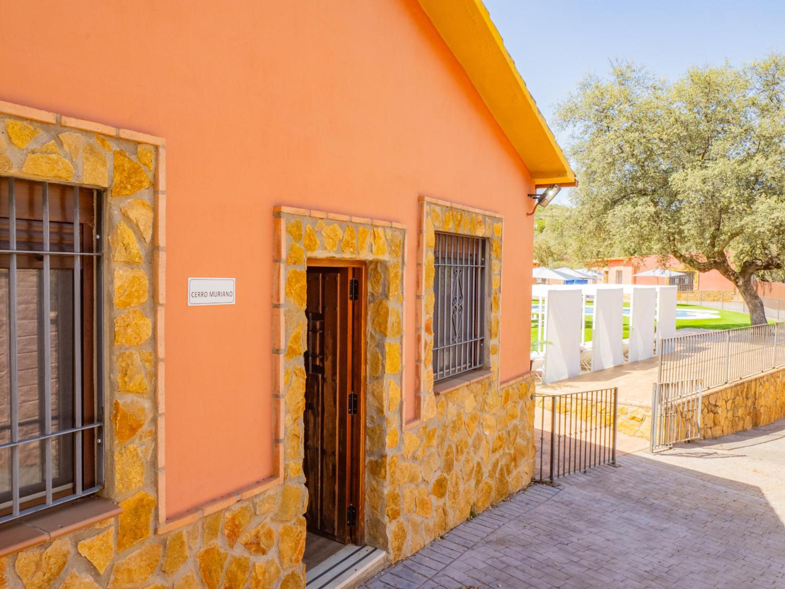 Cubo's Private Family Hacienda El Encinar
