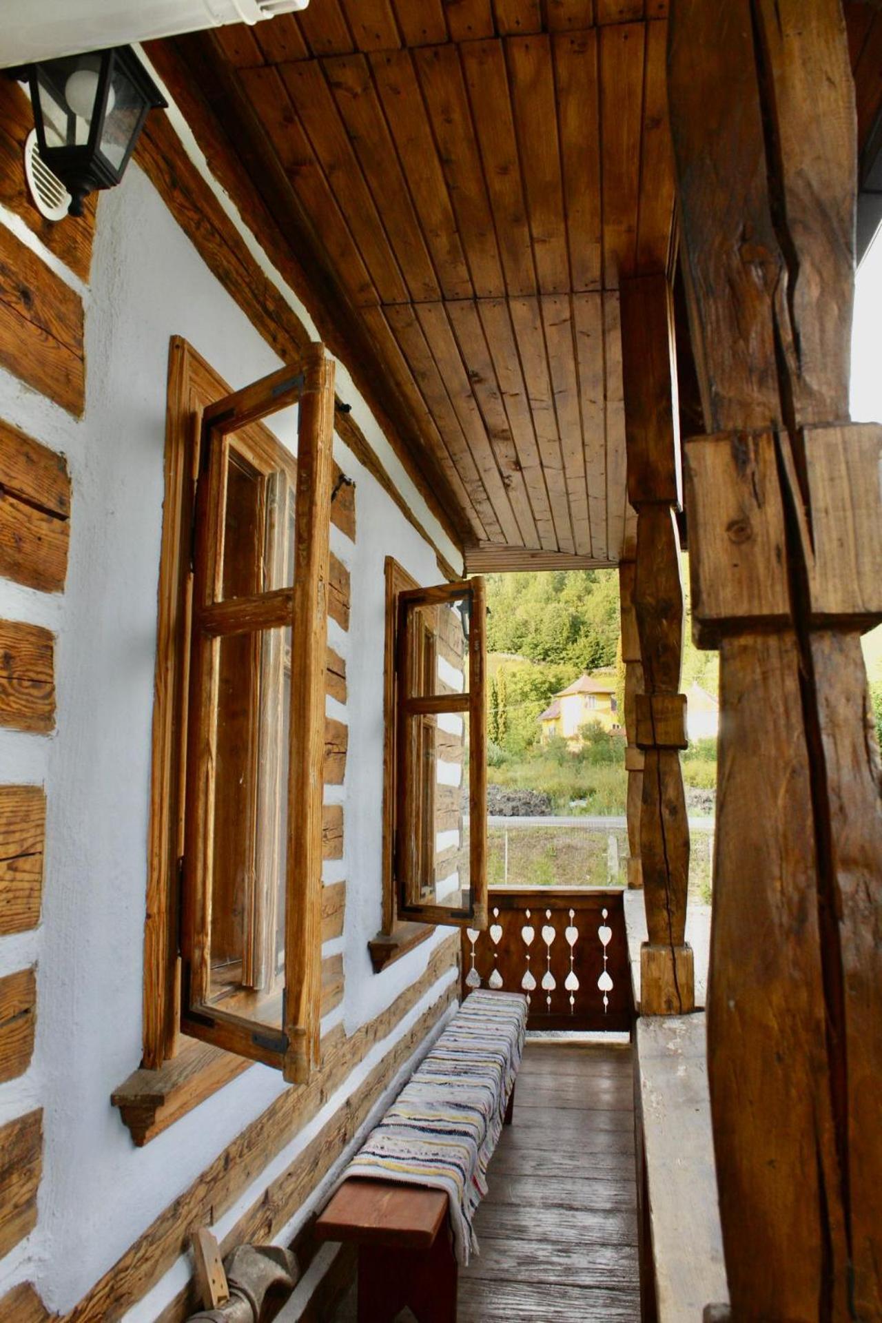 Sadova Village-Casa Elena