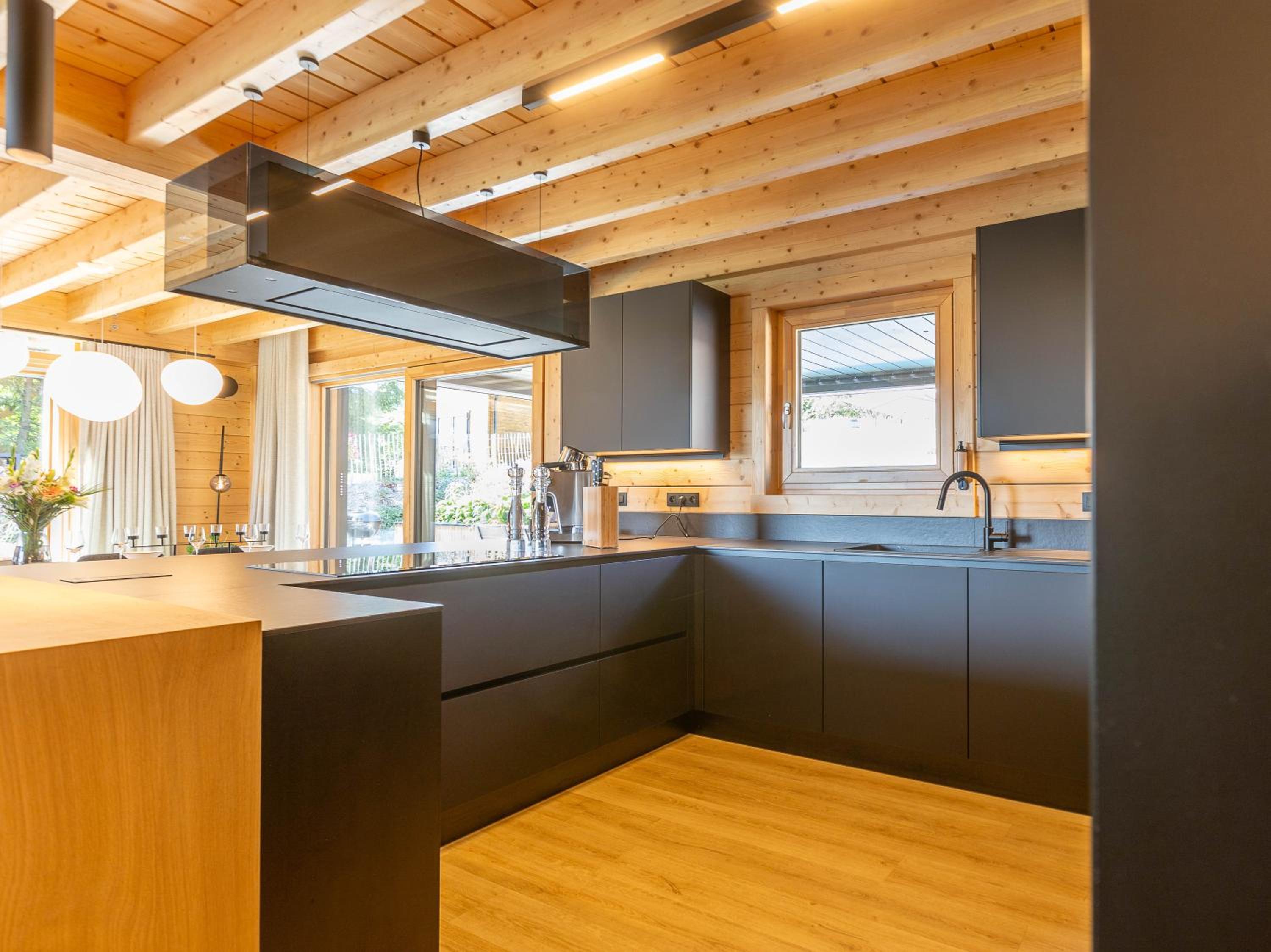 Villa Wood - Gîte de prestige en Ardennes - 10 personnes - Sauna, jacuzzi, piscine et billard