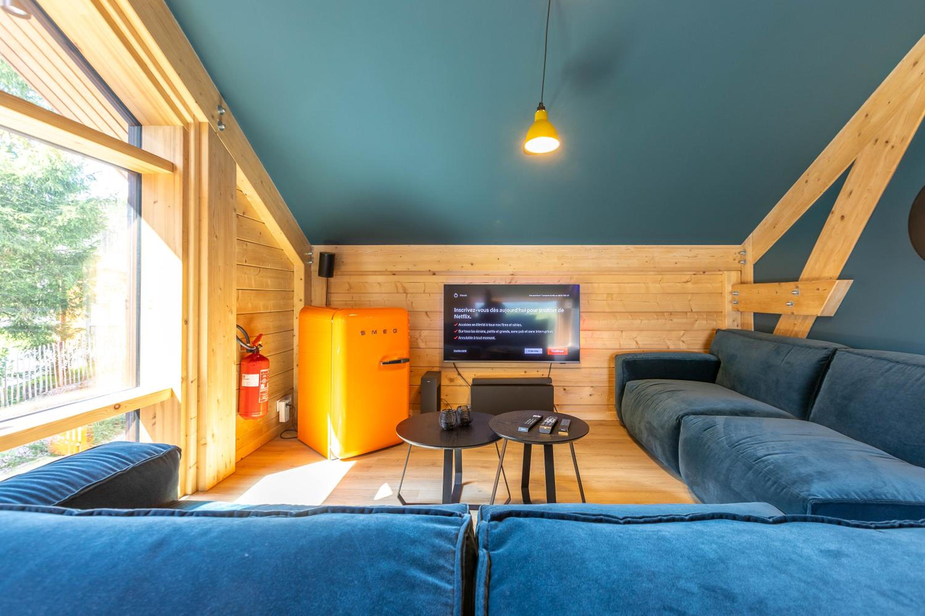 Villa Wood - Gîte de prestige en Ardennes - 10 personnes - Sauna, jacuzzi, piscine et billard