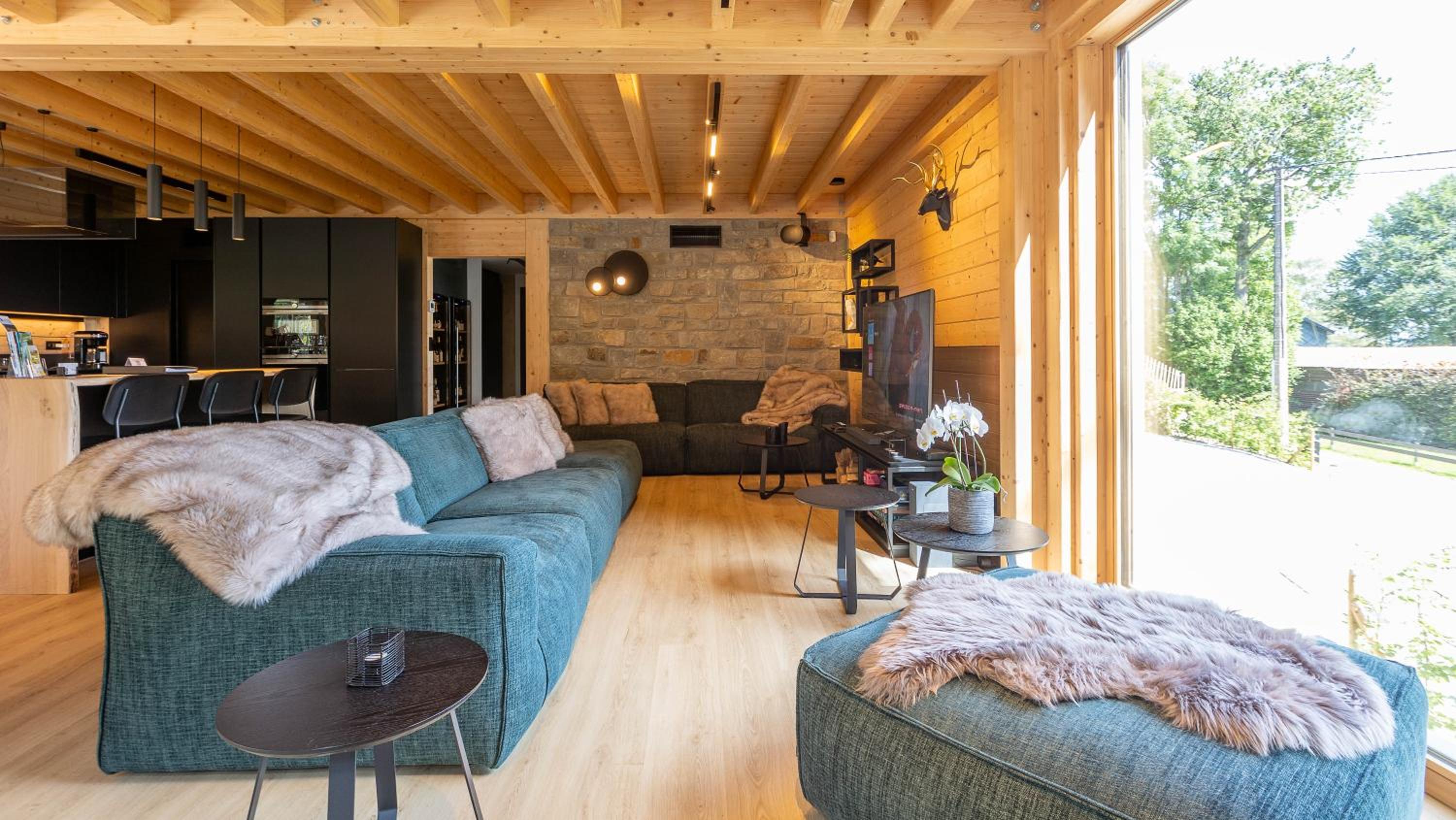 Villa Wood - Gîte de prestige en Ardennes - 10 personnes - Sauna, jacuzzi, piscine et billard