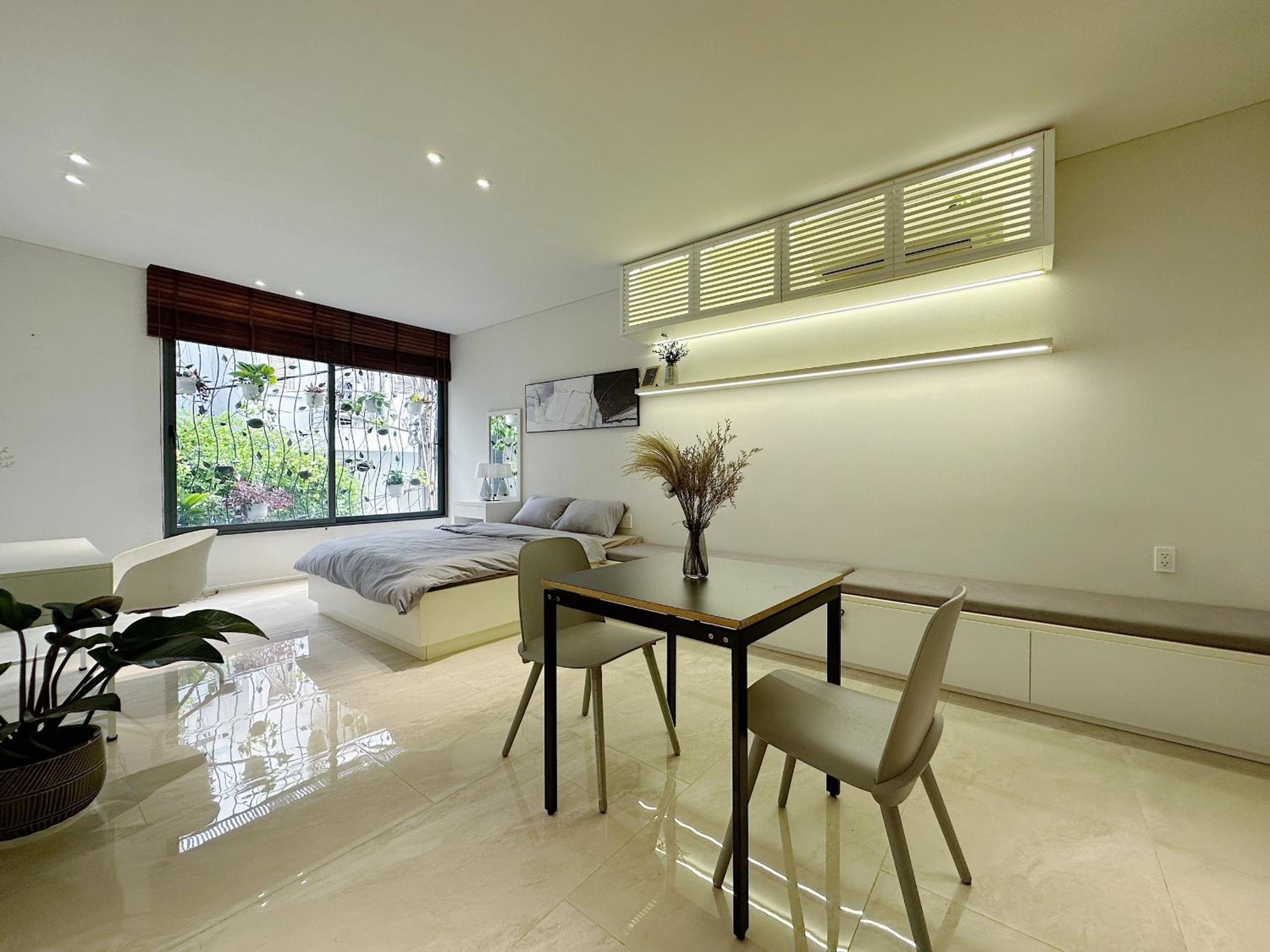 Saigon Mansion
