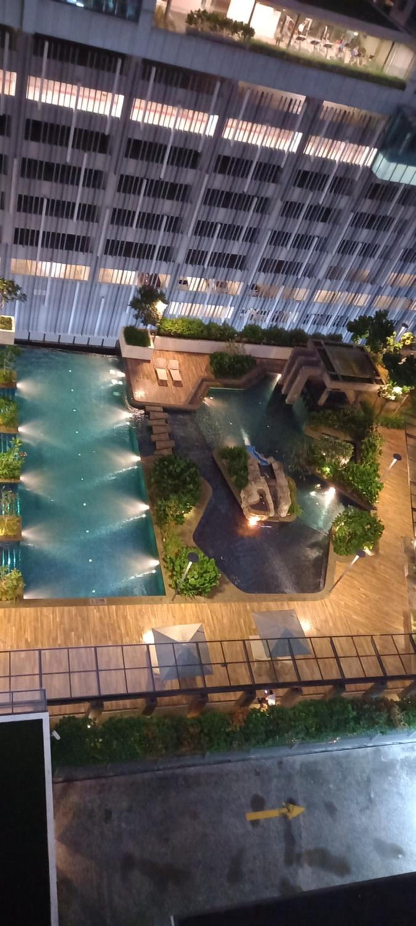 Cozy Apartment with Jacuzzi and Sauna at 188 Suites Klcc