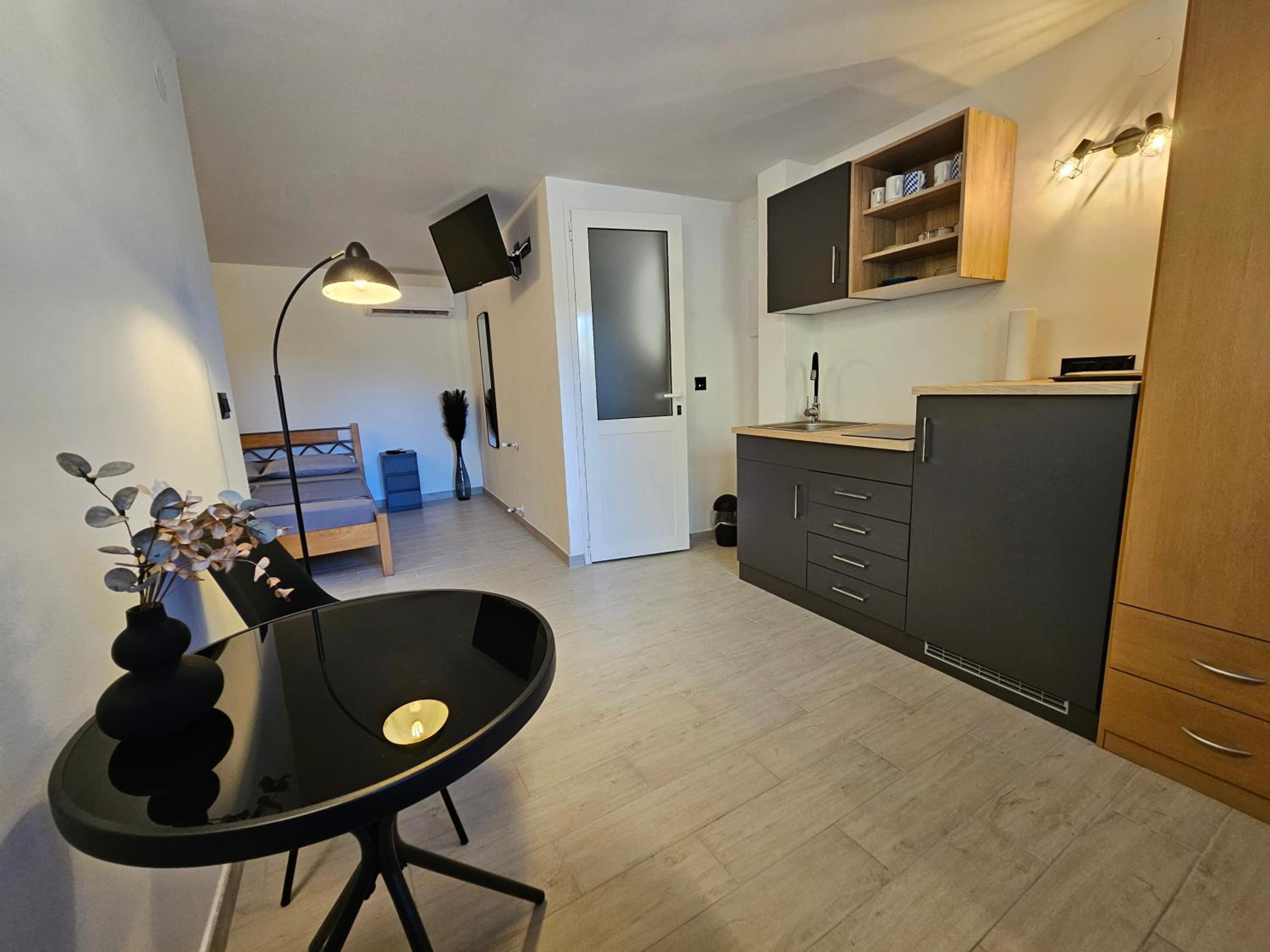 Keser Apartments