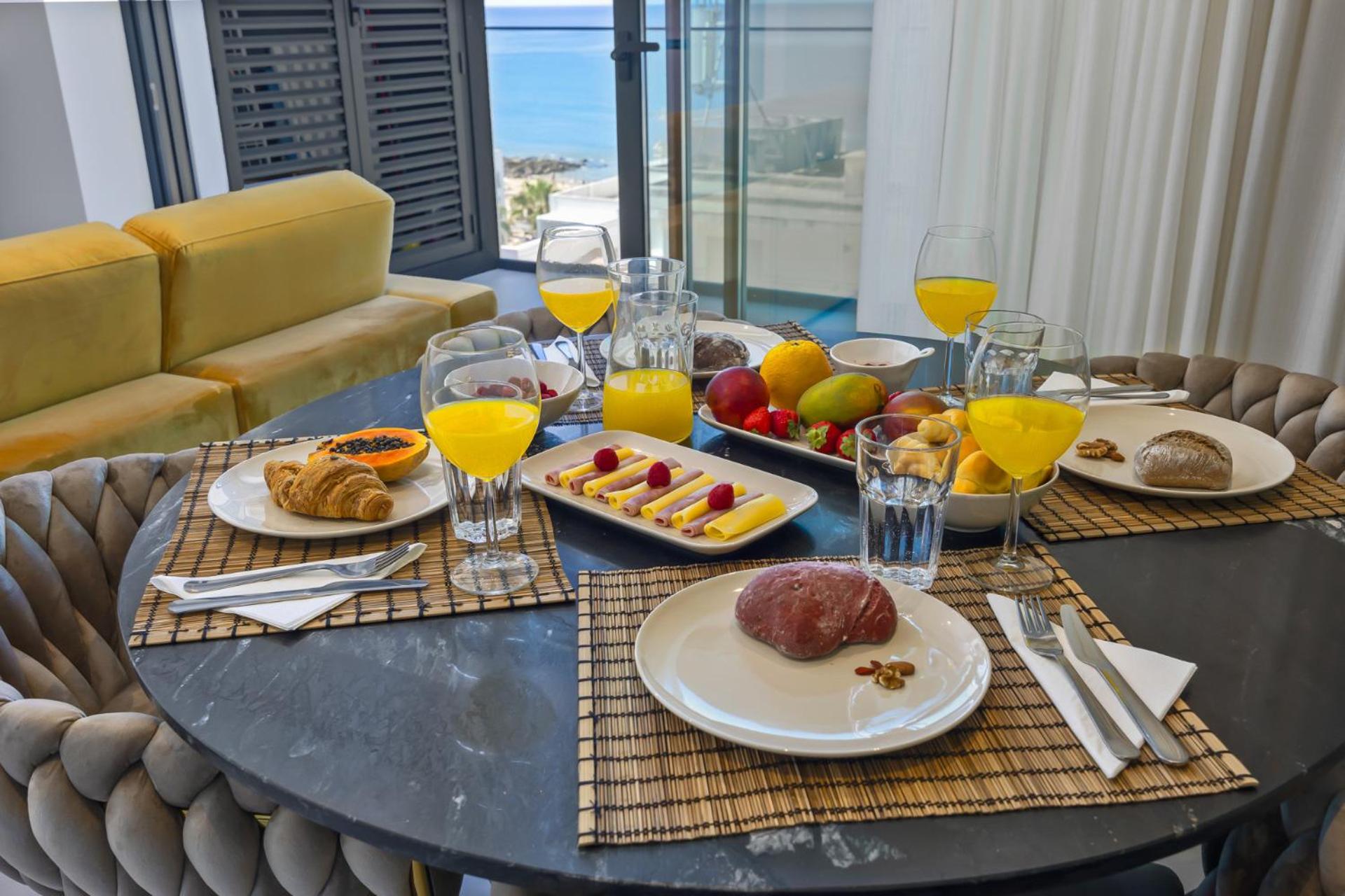 Terracos de Quarteira II Yellow by Real Properties view 3
