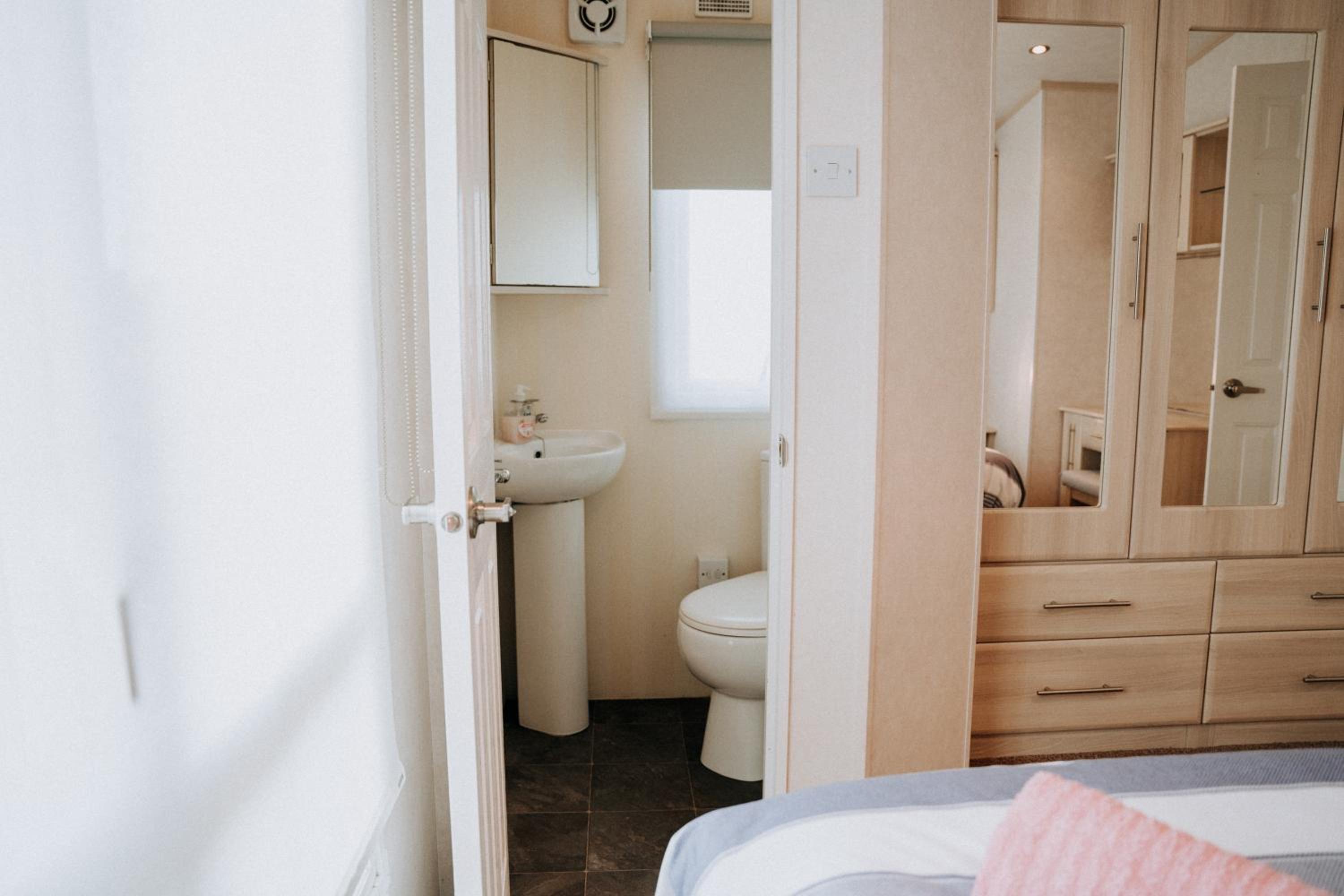 Caravan with sea views on the coast near St Davids view 3