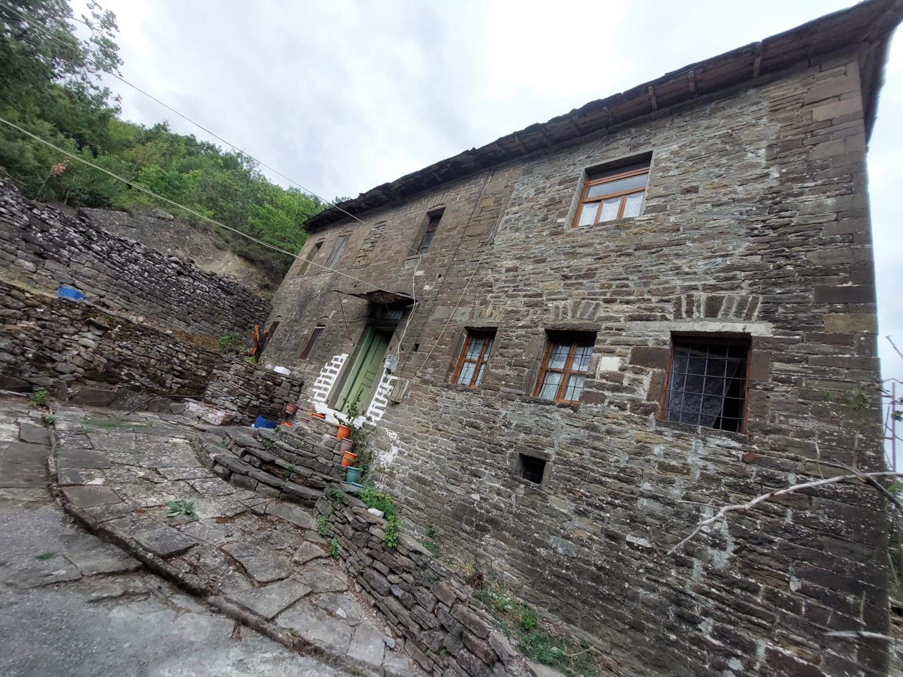 guest house in buhal