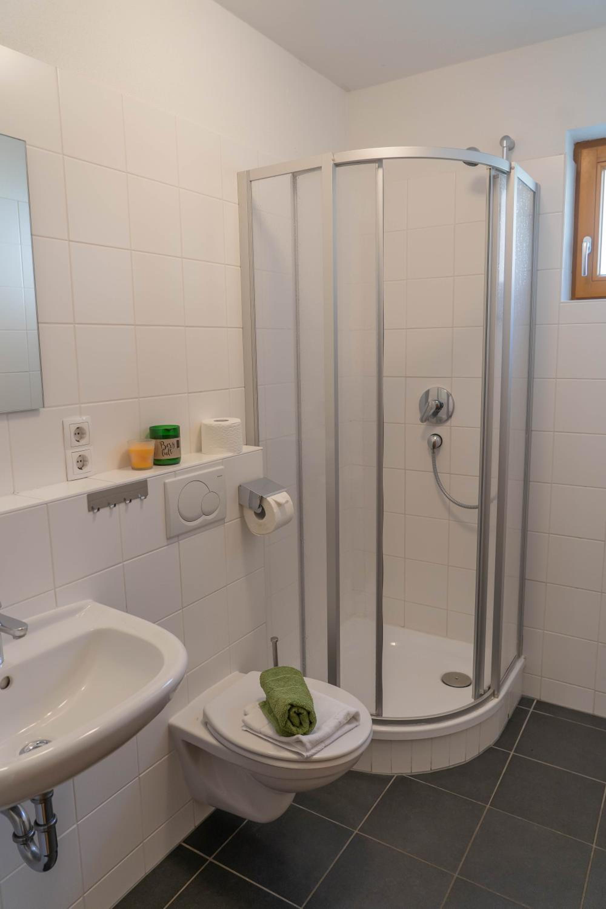 Schoenblick Mountain Resort - by SMR Rauris Apartments - Inc Spa close to Gondola