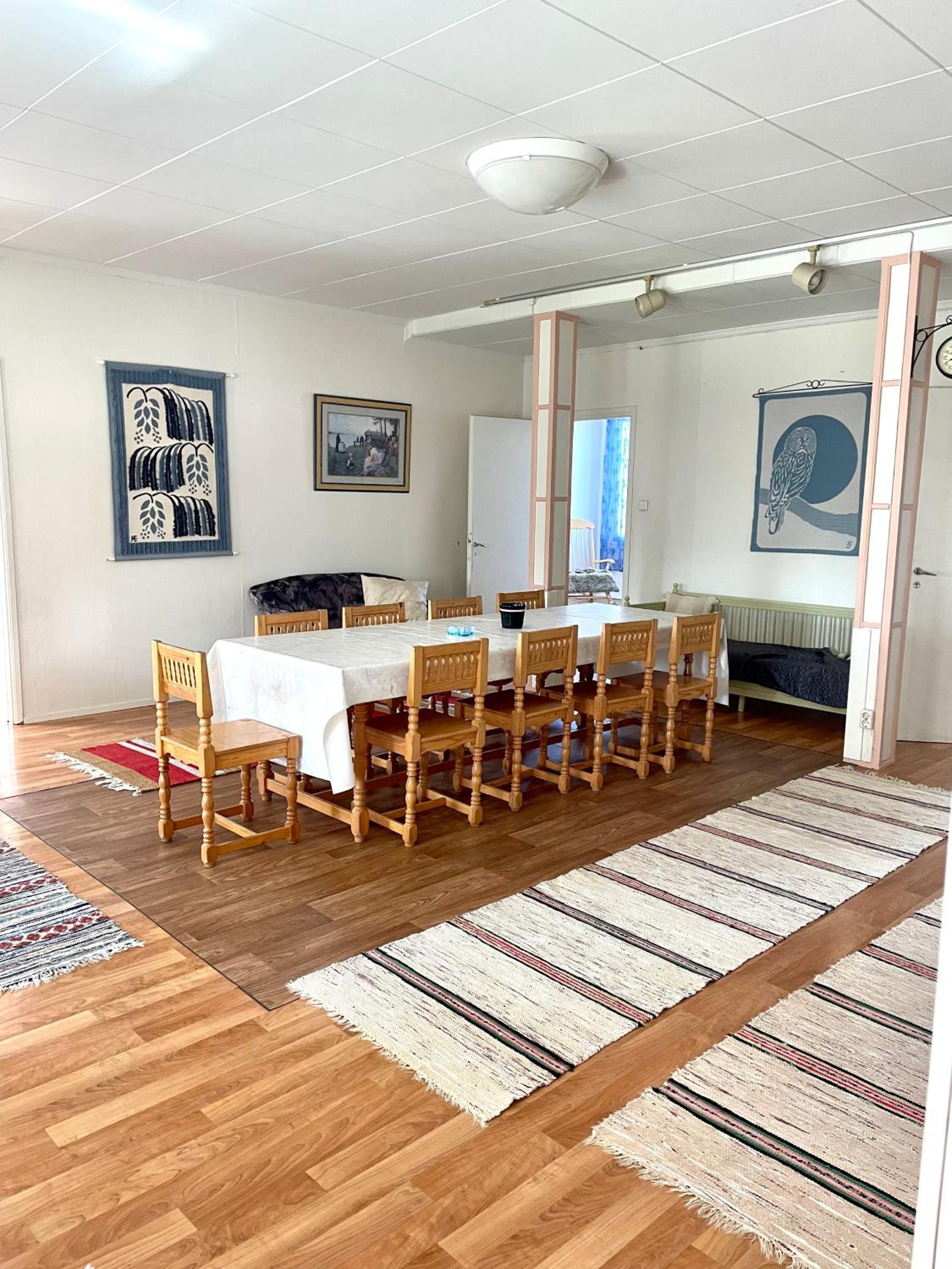 Poppeli Guest House