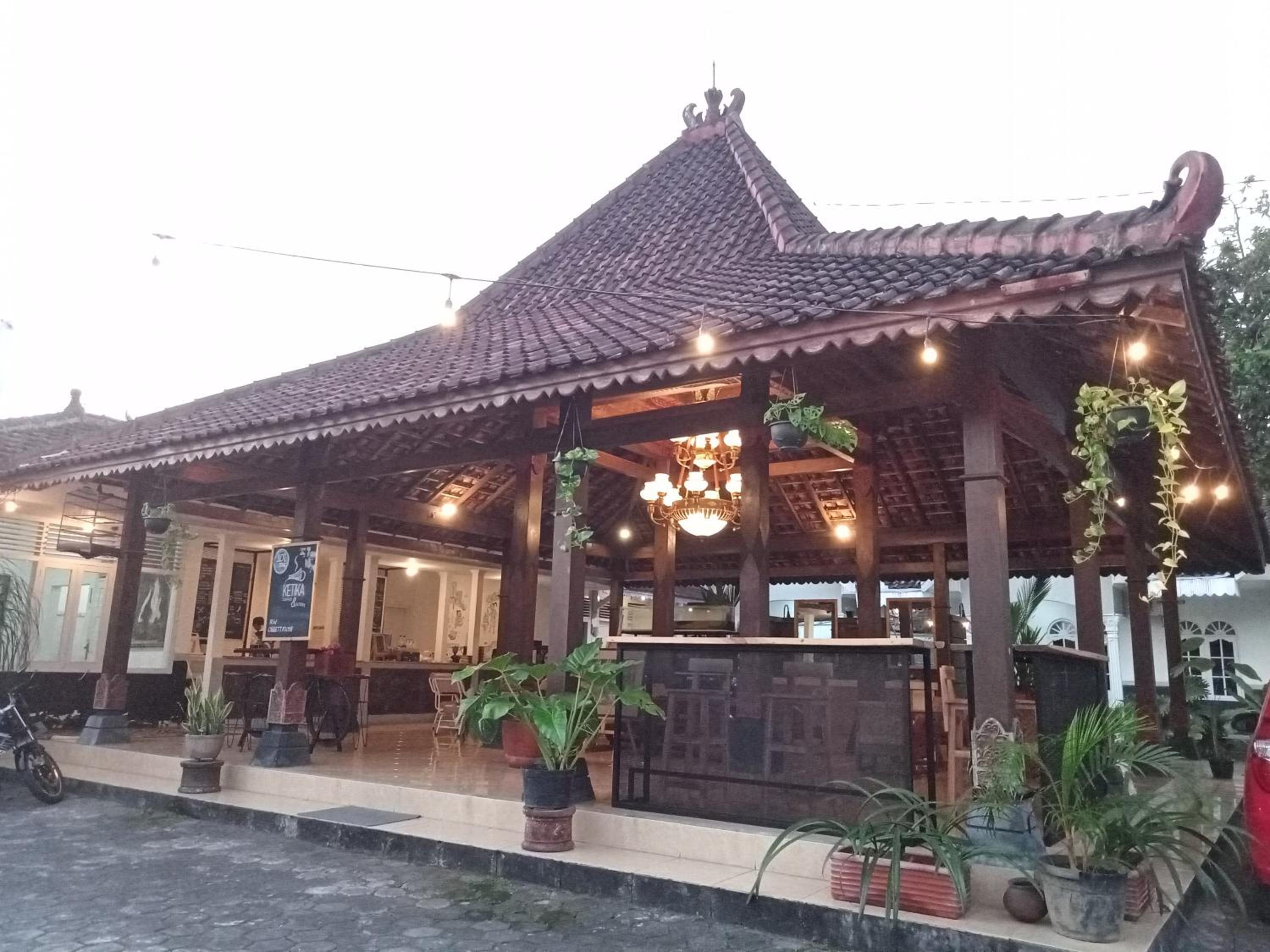 HASTOSTAY @suryodiningratan