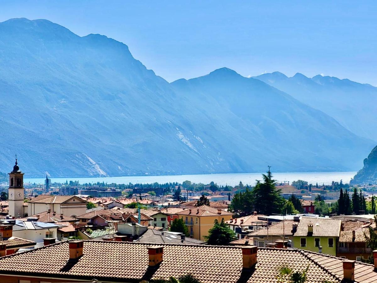 Appartamento Peppino mit Seeblick und Pool photo 4