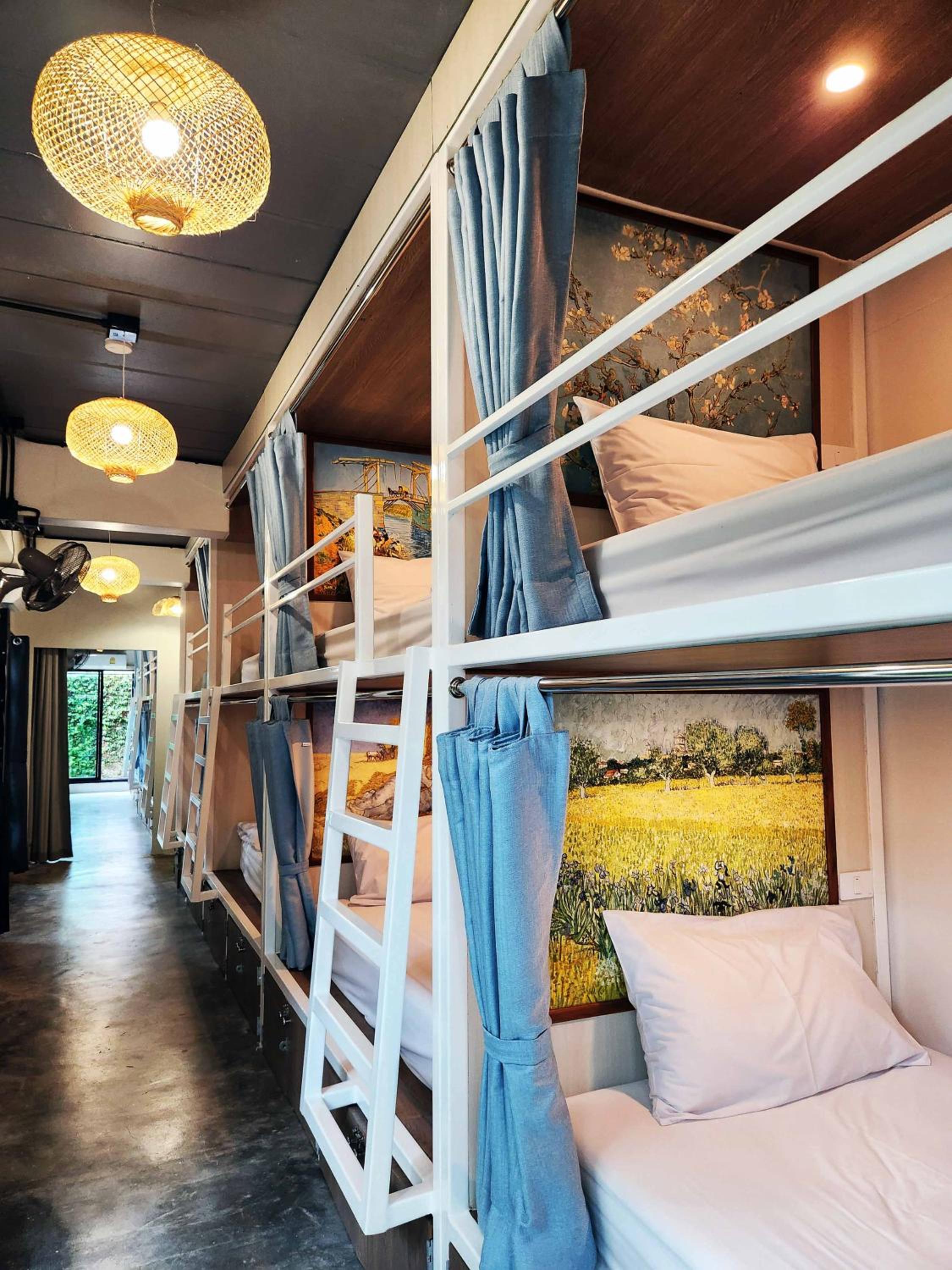 Baan Mai Kradan Hostel Chiang Rai
