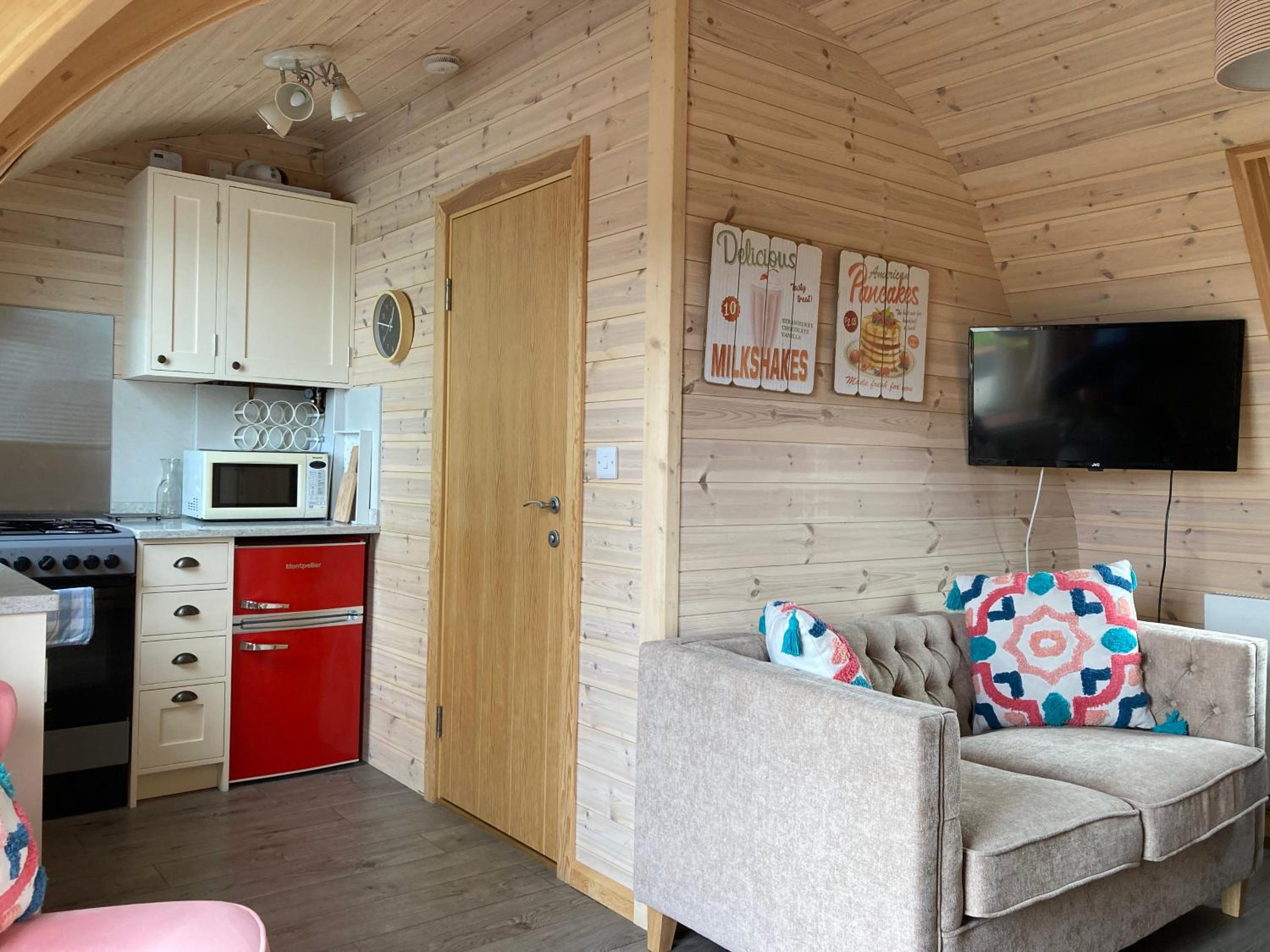 Squirrel Glamping Pod view 4