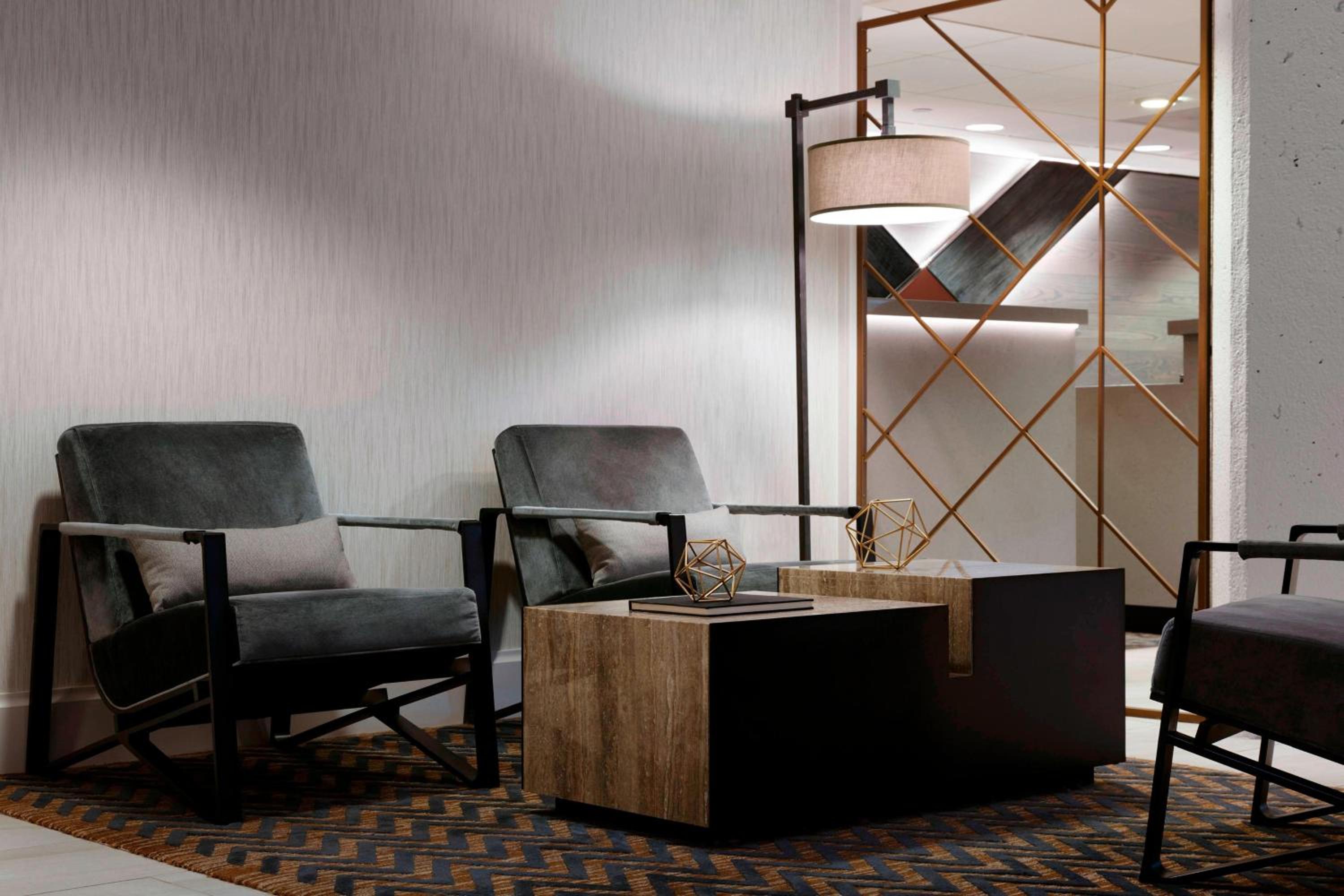 Des Moines Vacations - Des Moines Marriott Downtown - Property Image 4