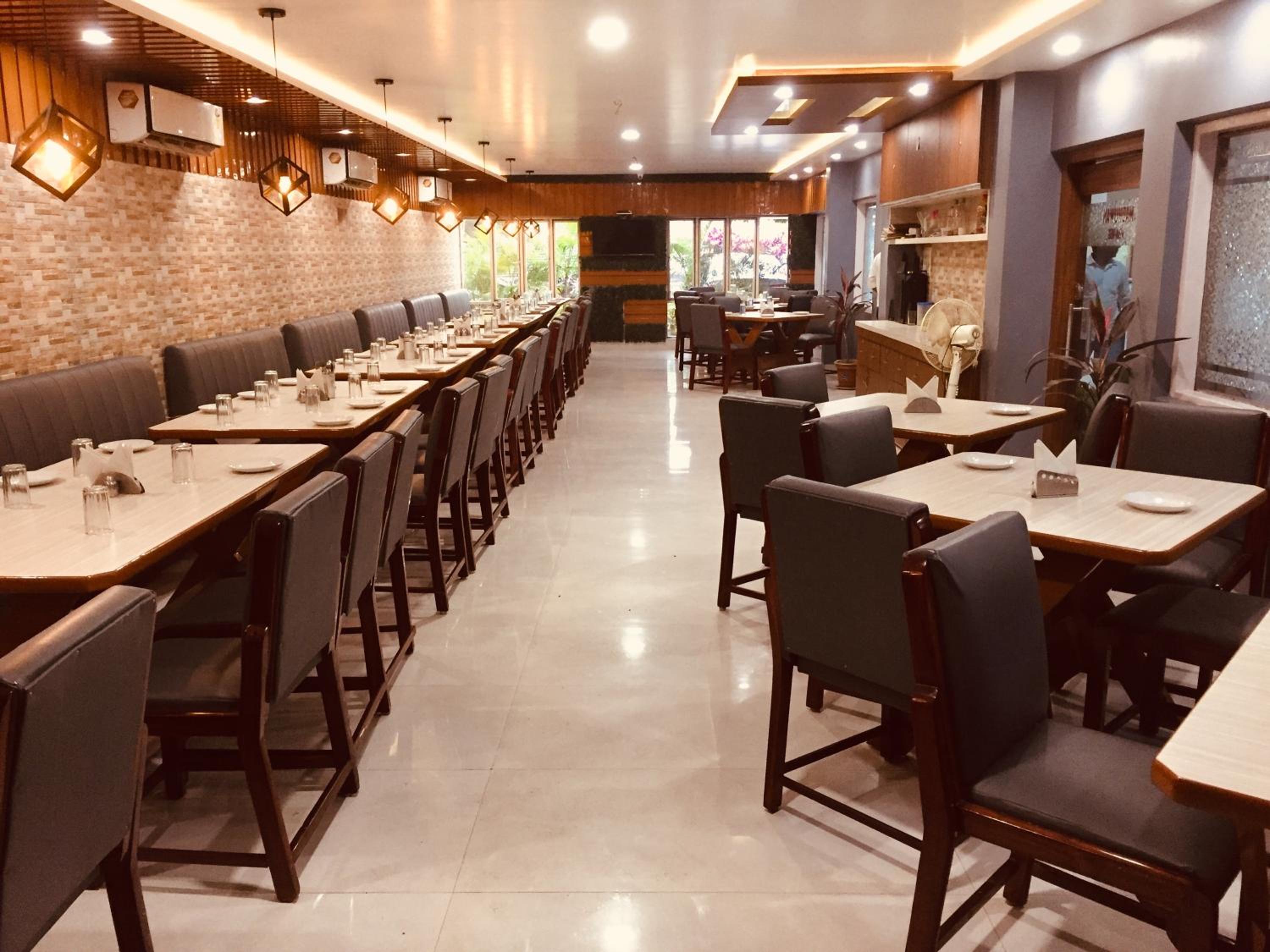 Hotel Satkar