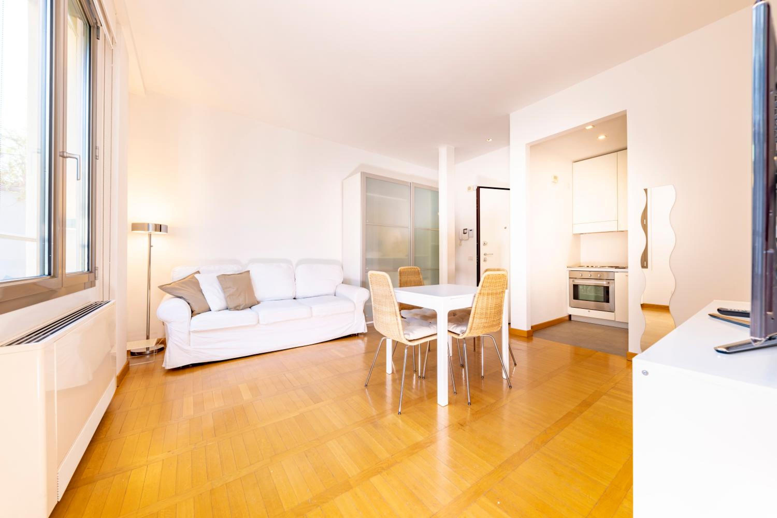 Luxury 1 bedroom Navigli loft