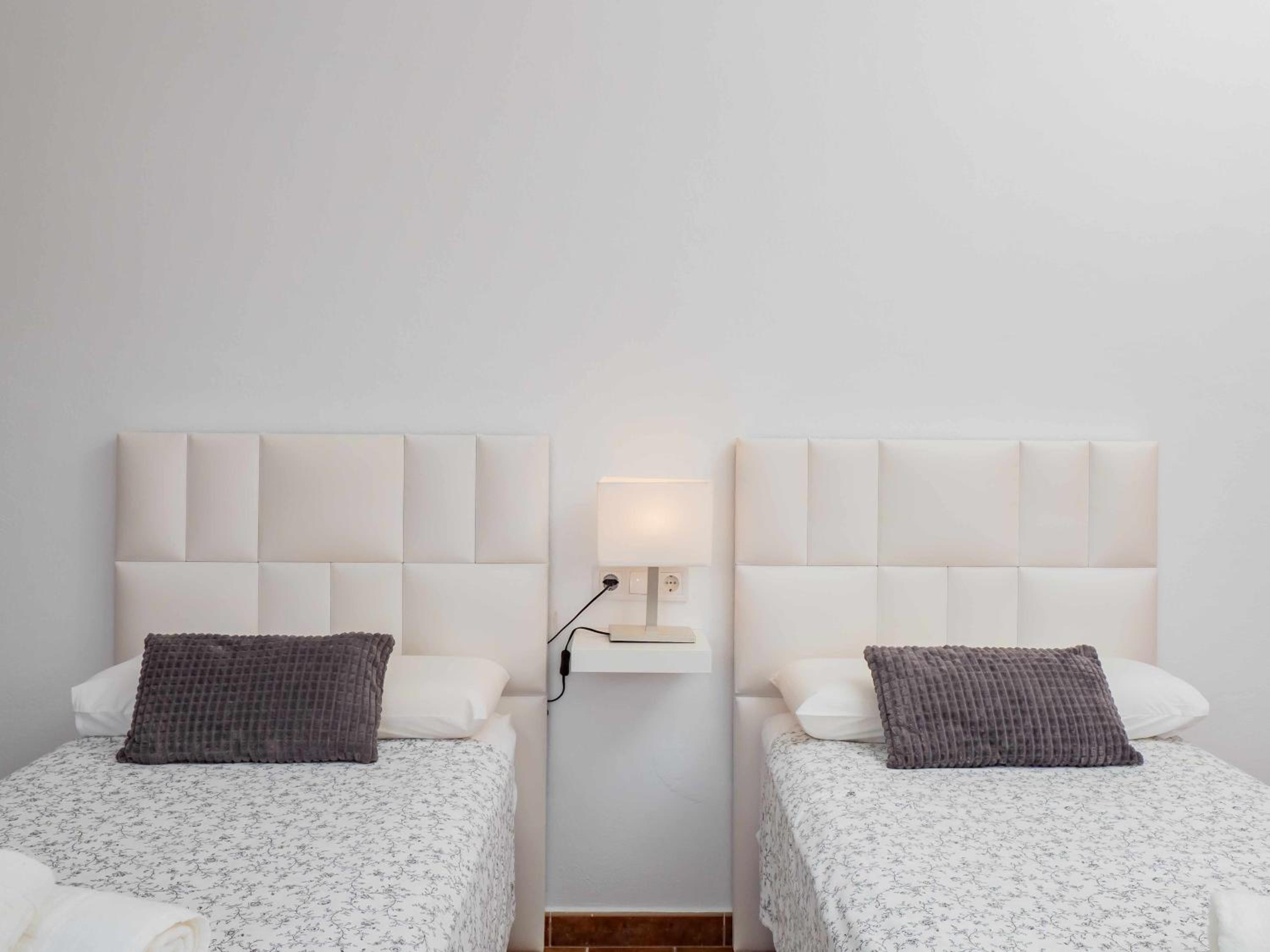 Villa Blanca Málaga - Private Villa - Heated Pool
