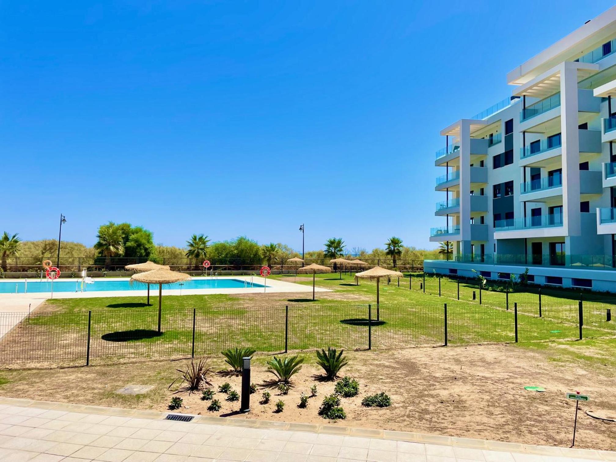 Camaleones, Isla Canela - by AC REAL