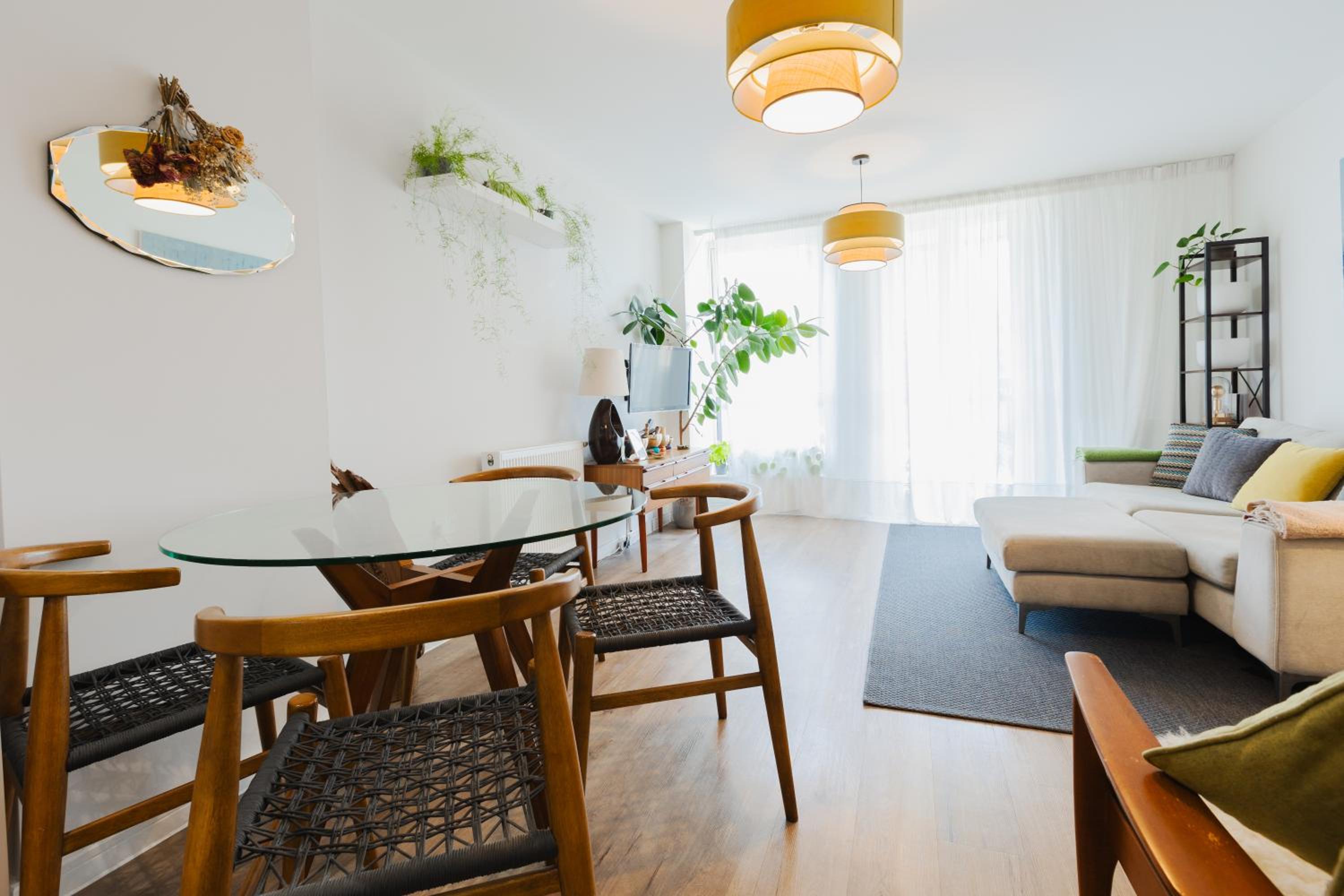 Modern 1 BR Flat wBalcony near Canary Wharf