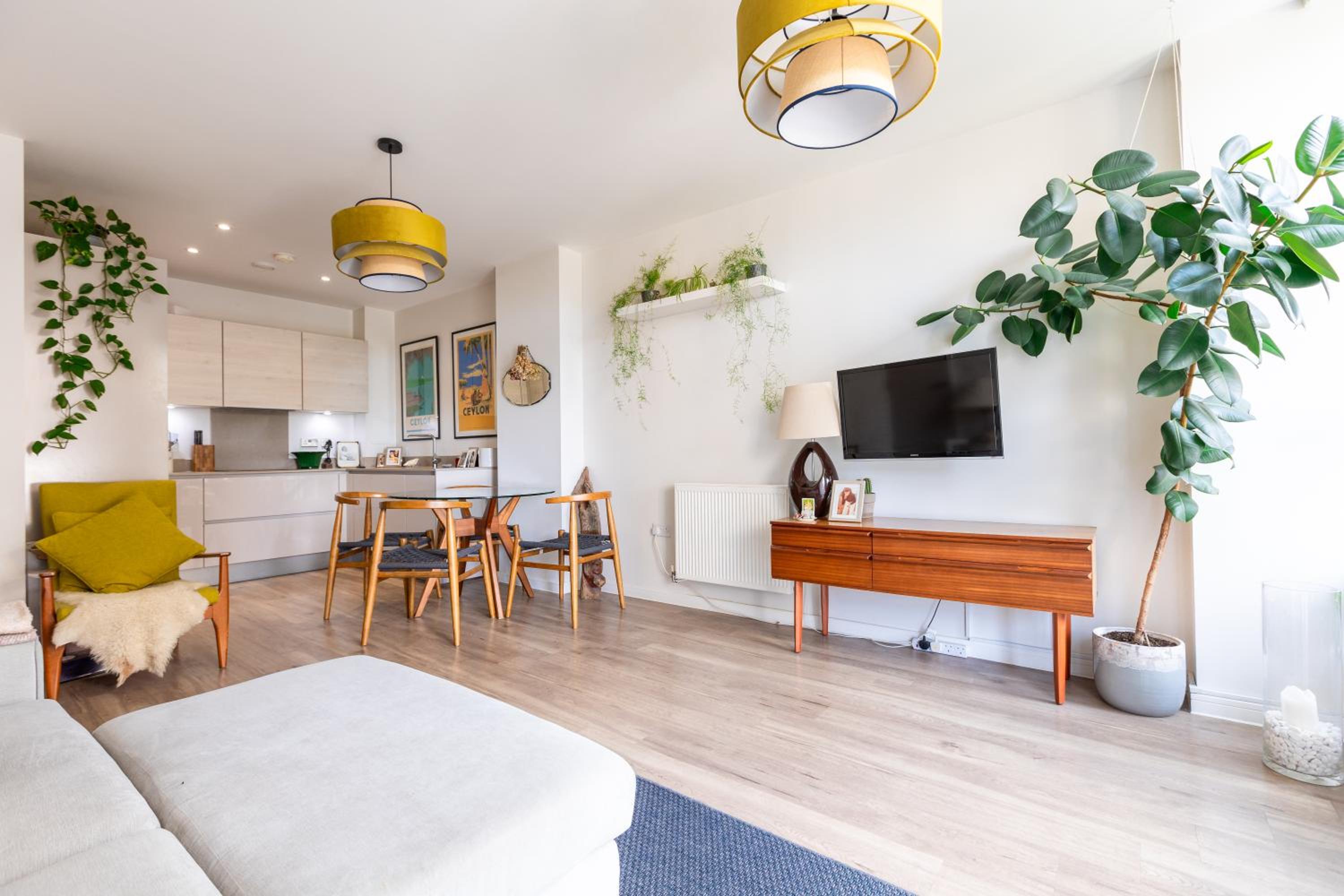 Modern 1 BR Flat wBalcony near Canary Wharf