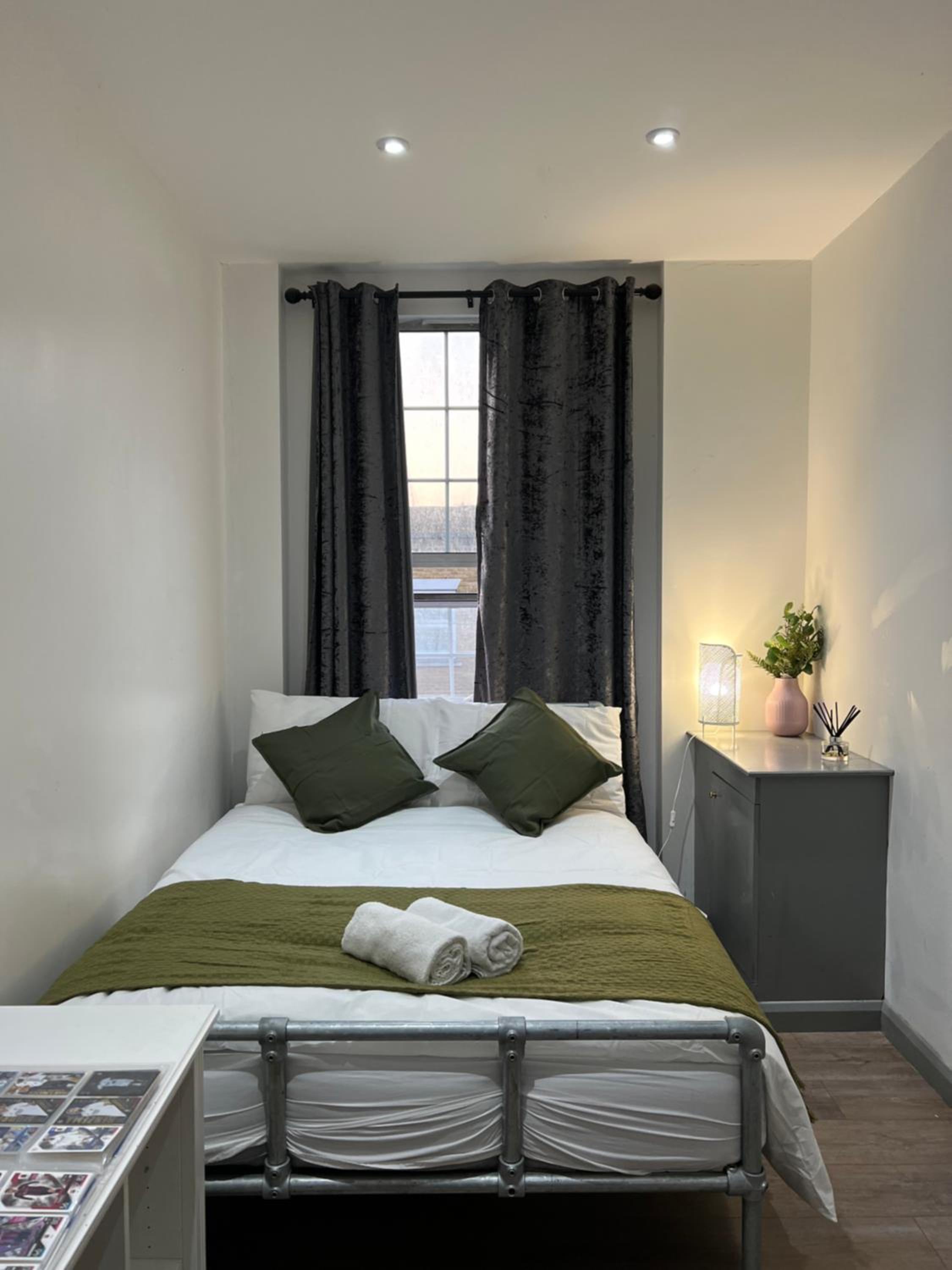 3 Bedroom Flat in King’s Cross, St Pancras’s. 2 minutes to Euston.